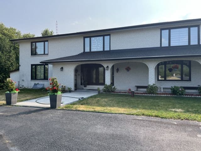 1570 River Road, Manotick - Kars - Rideau Twp and Area, ON K4M 1B4