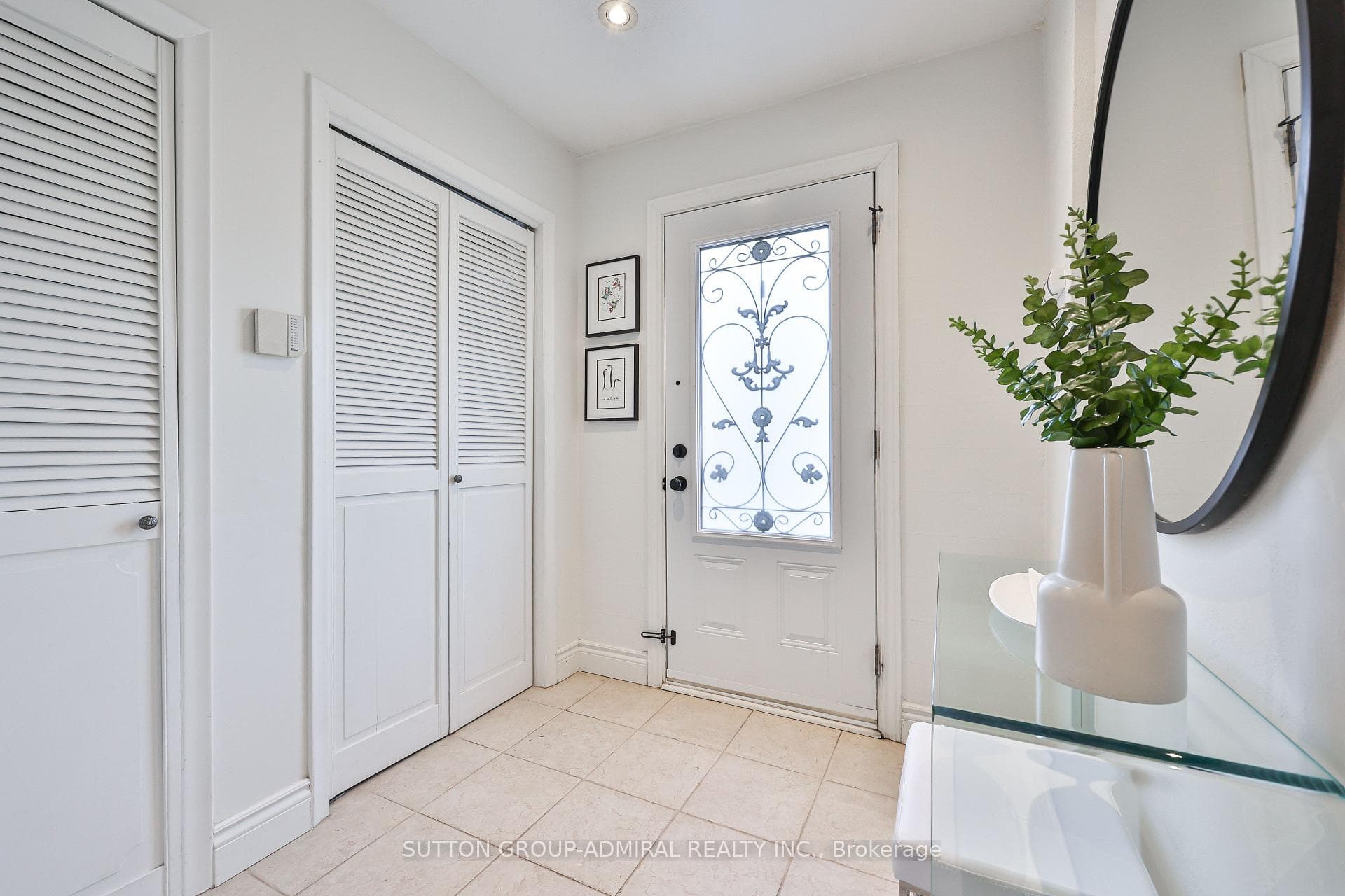 75 Glendora Avenue, Toronto C14, ON M2N 2V9