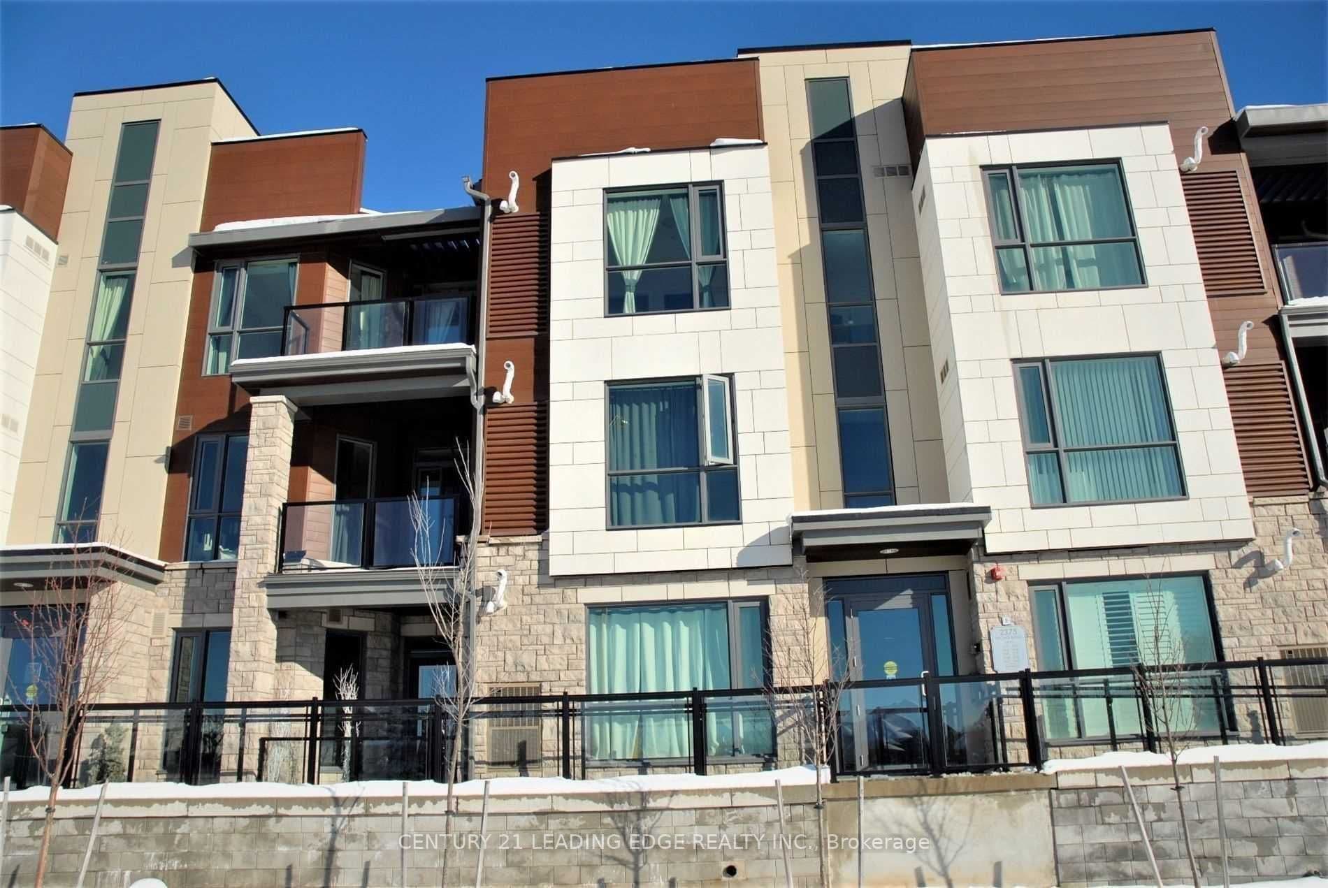 2375 Bronte Road 305, Oakville, ON L6M 1P5