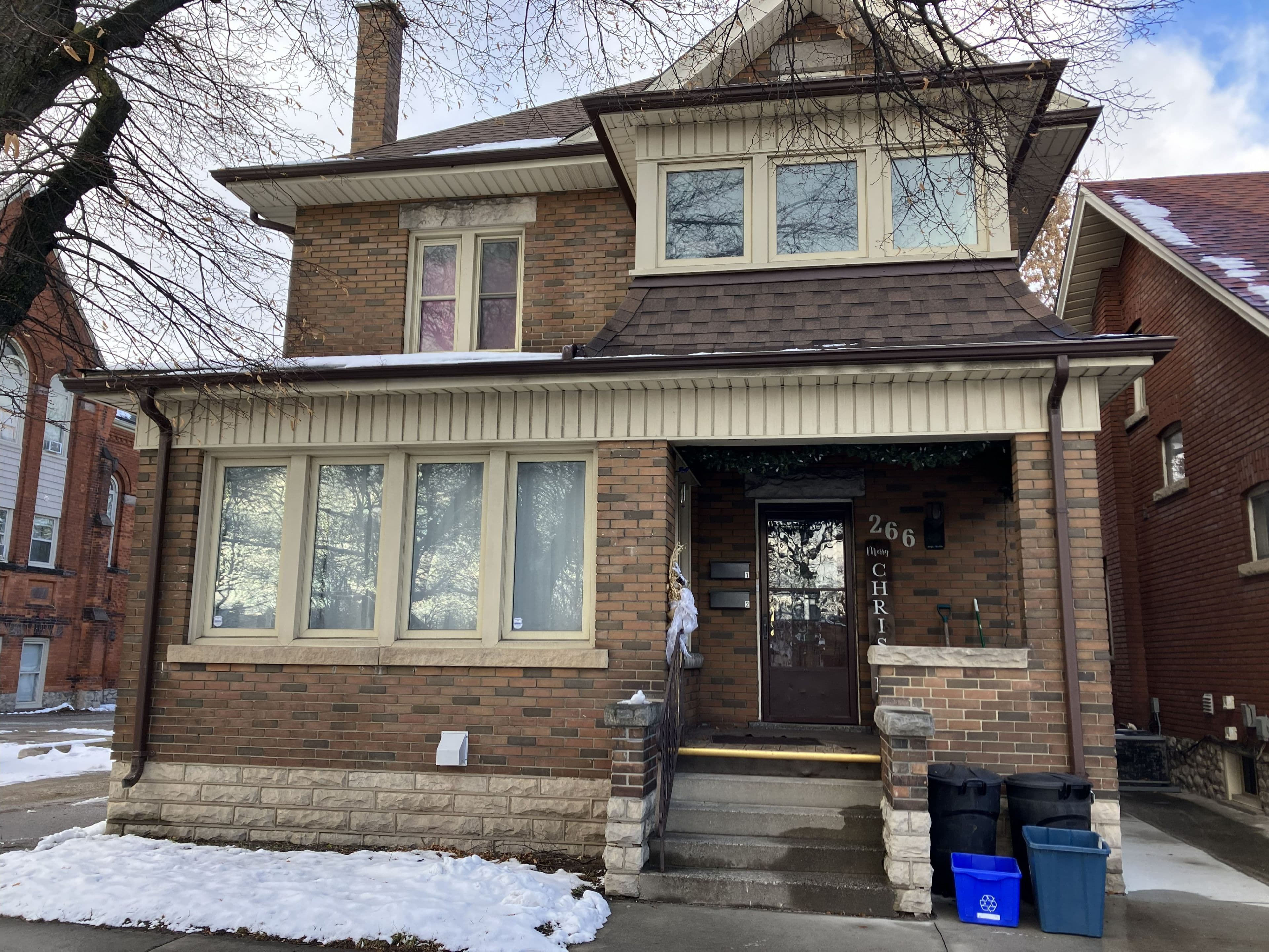 266 Dalhousie Street Lower, Brantford, ON N3S 3V2