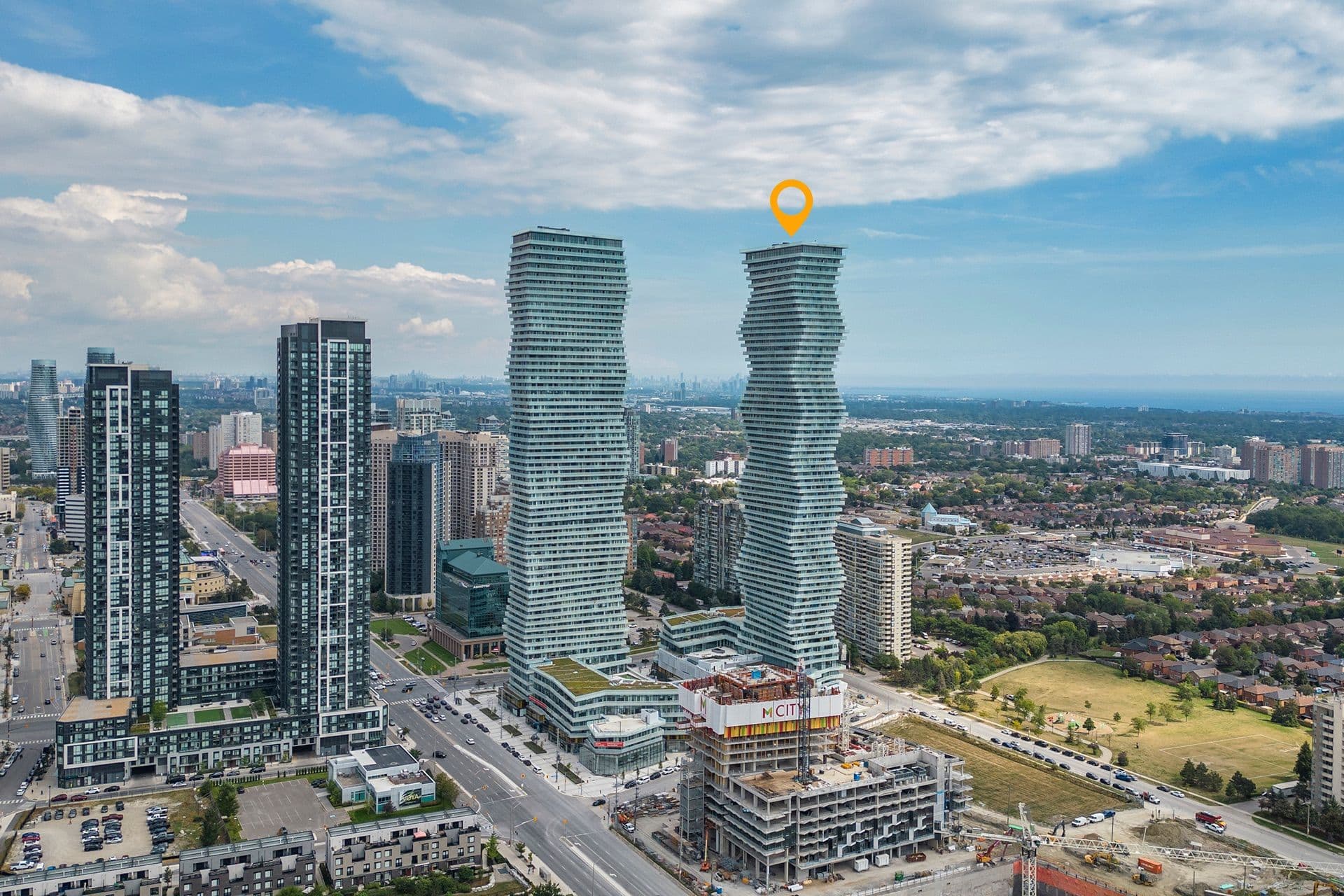 3883 QUARTZ Road 3912, Mississauga, ON L5B 0M4