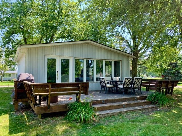 16 Howey Avenue, Norfolk, ON N0E 1M0