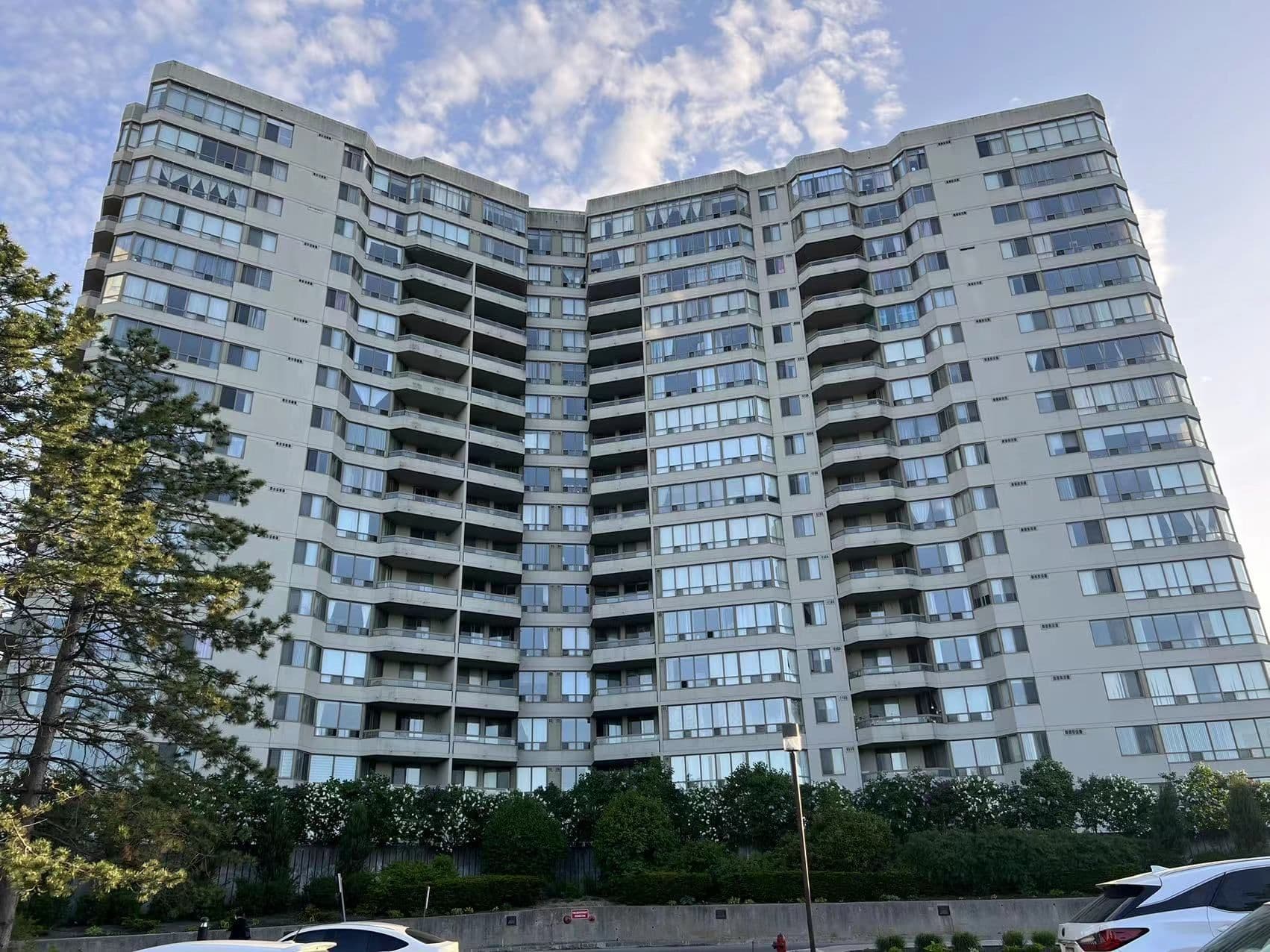 160 Alton Towers Circle 1011, Toronto E07, ON M1V 4X8