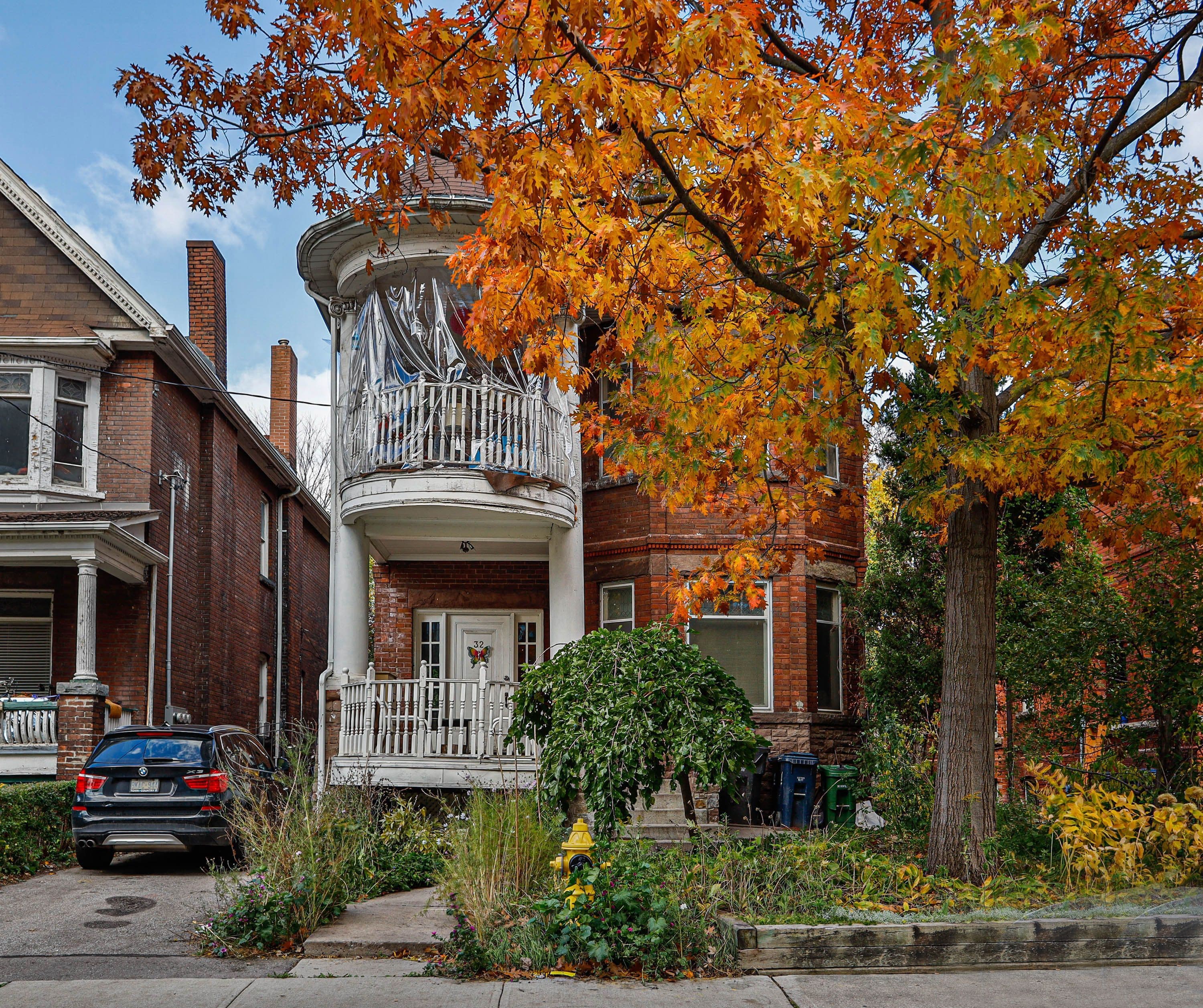 32 Leopold Street, Toronto W01, ON M6K 1J9