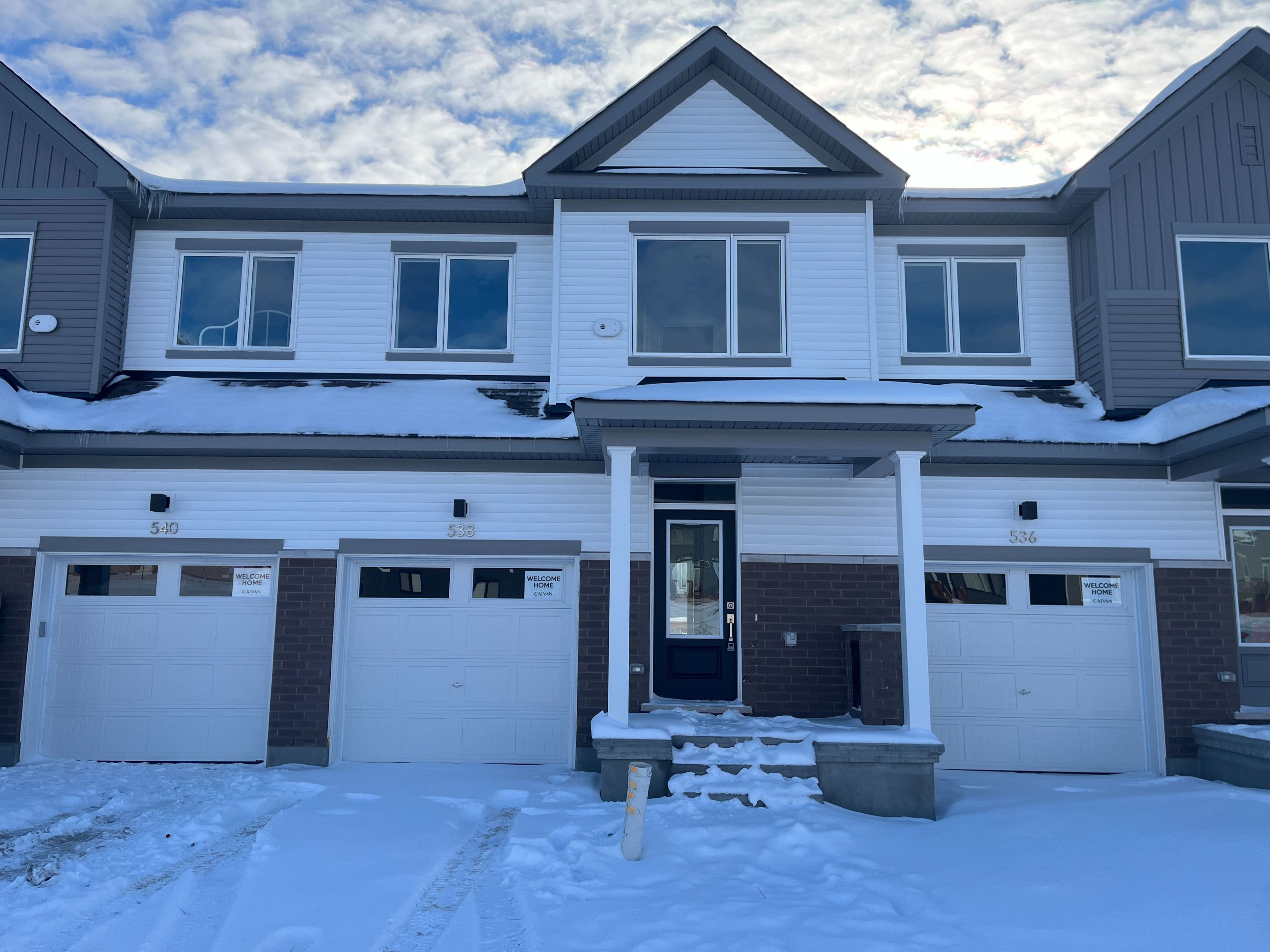 538 Promontory Place, Barrhaven, ON K2J 7H2