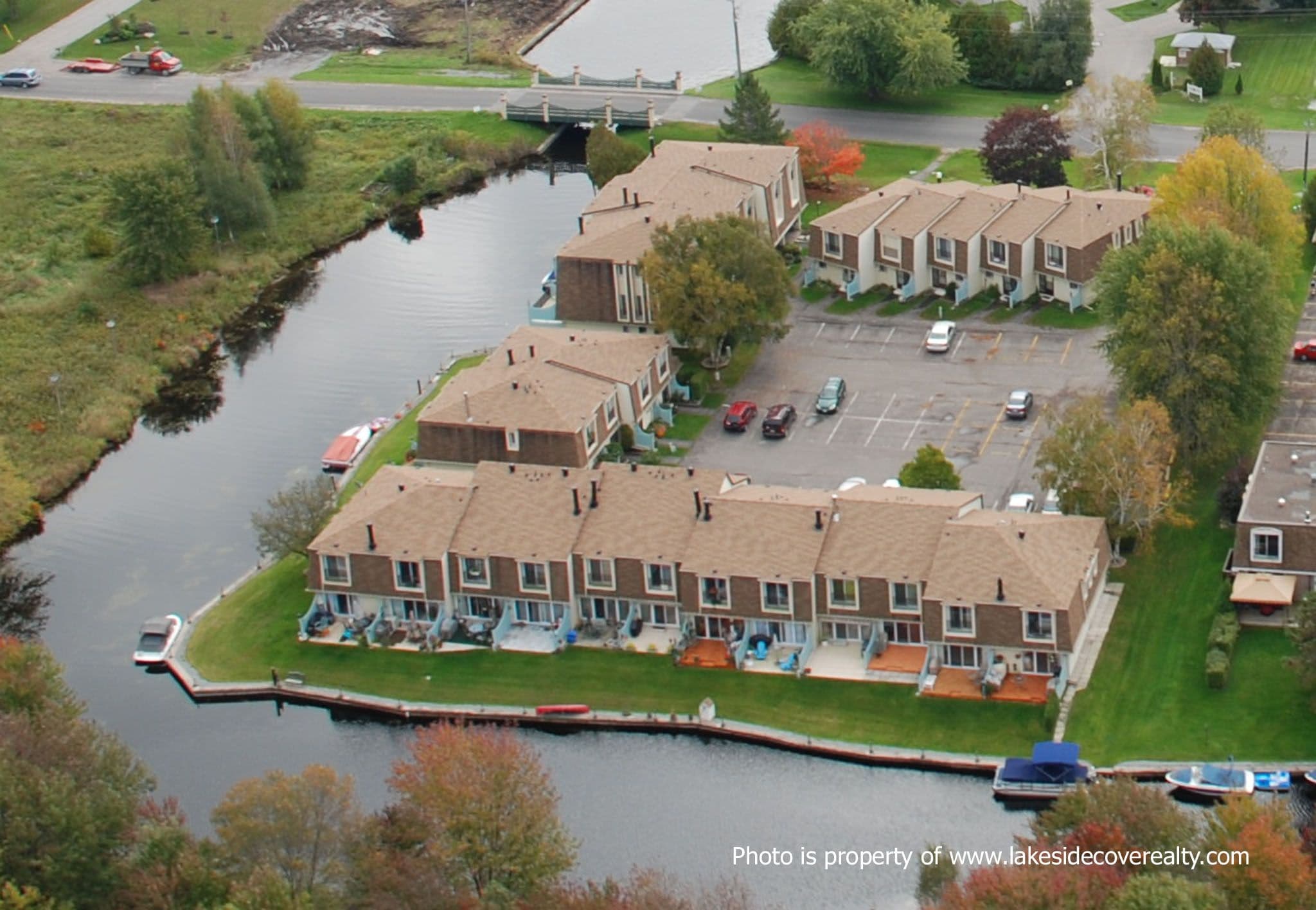 4 Paradise Boulevard Unit 4, Ramara, ON L0K 1B0