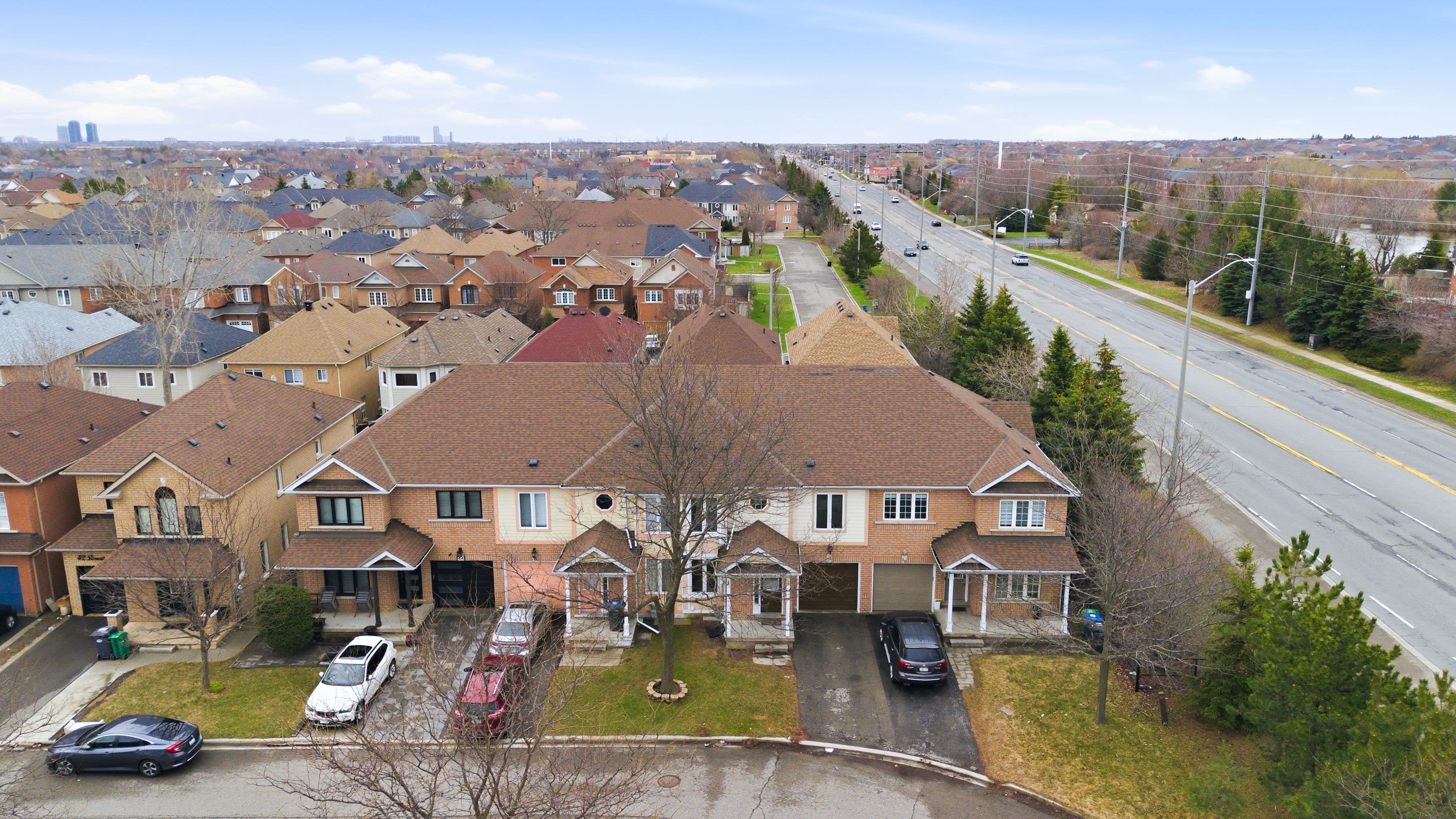 48 HEARTLEAF Crescent, Brampton, ON L7A 2B7