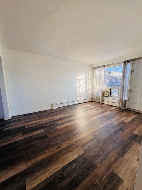 232 Atlas Avenue 3, Toronto C03, ON M6C 3P7