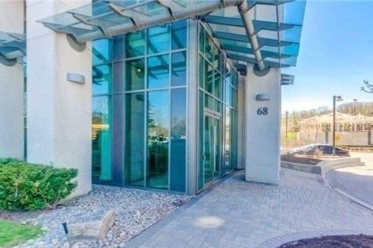 68 Grangeway Avenue 2010, Toronto E09, ON M1H 0A1