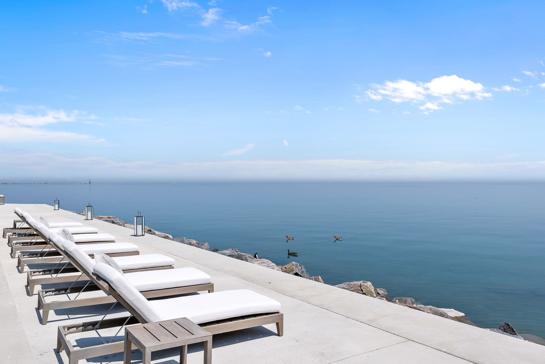 3 E Ennisclare Drive E, Oakville, ON L6J 4N3