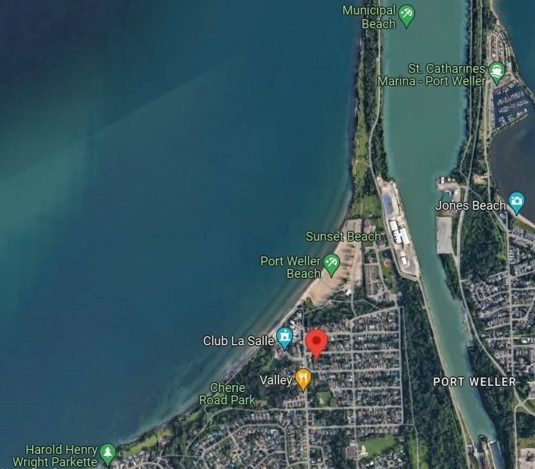 4 Grandview Drive, St. Catharines, ON L2M 1A8