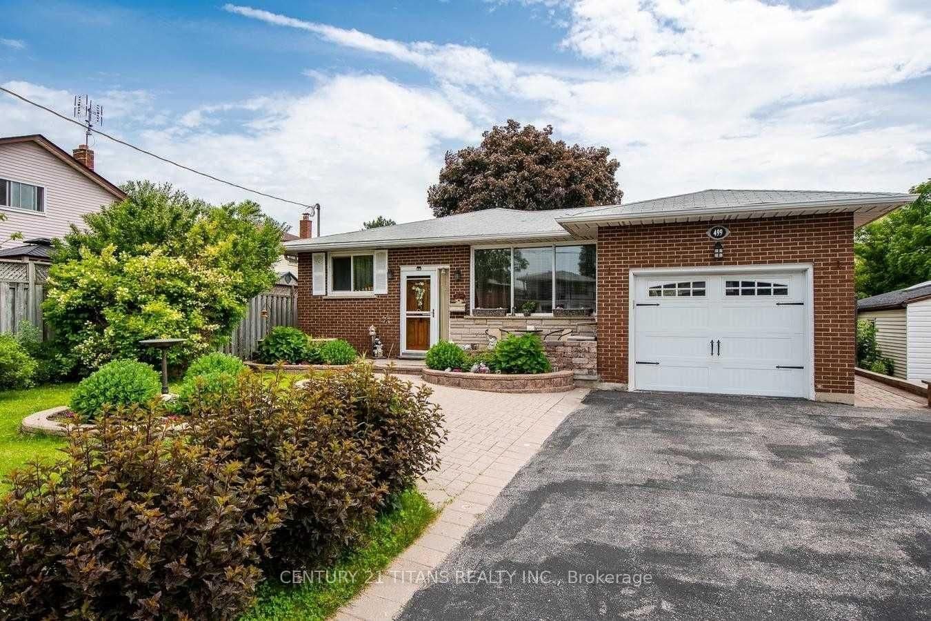 499 Wilson Road N Main Floor, Oshawa, ON L1G 6E8