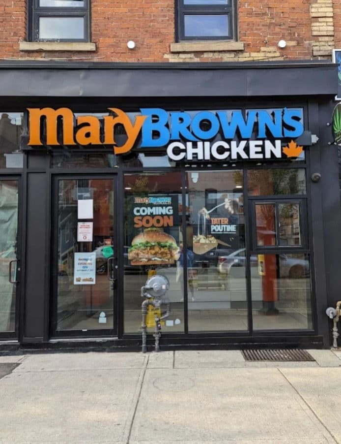 1320 Queen Street W, Toronto W01, ON M6K 1L4