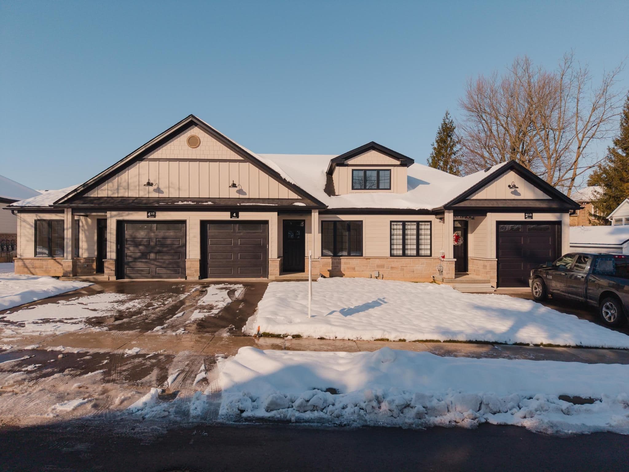 4 Elgin Street W, Norwich, ON N0J 1P0