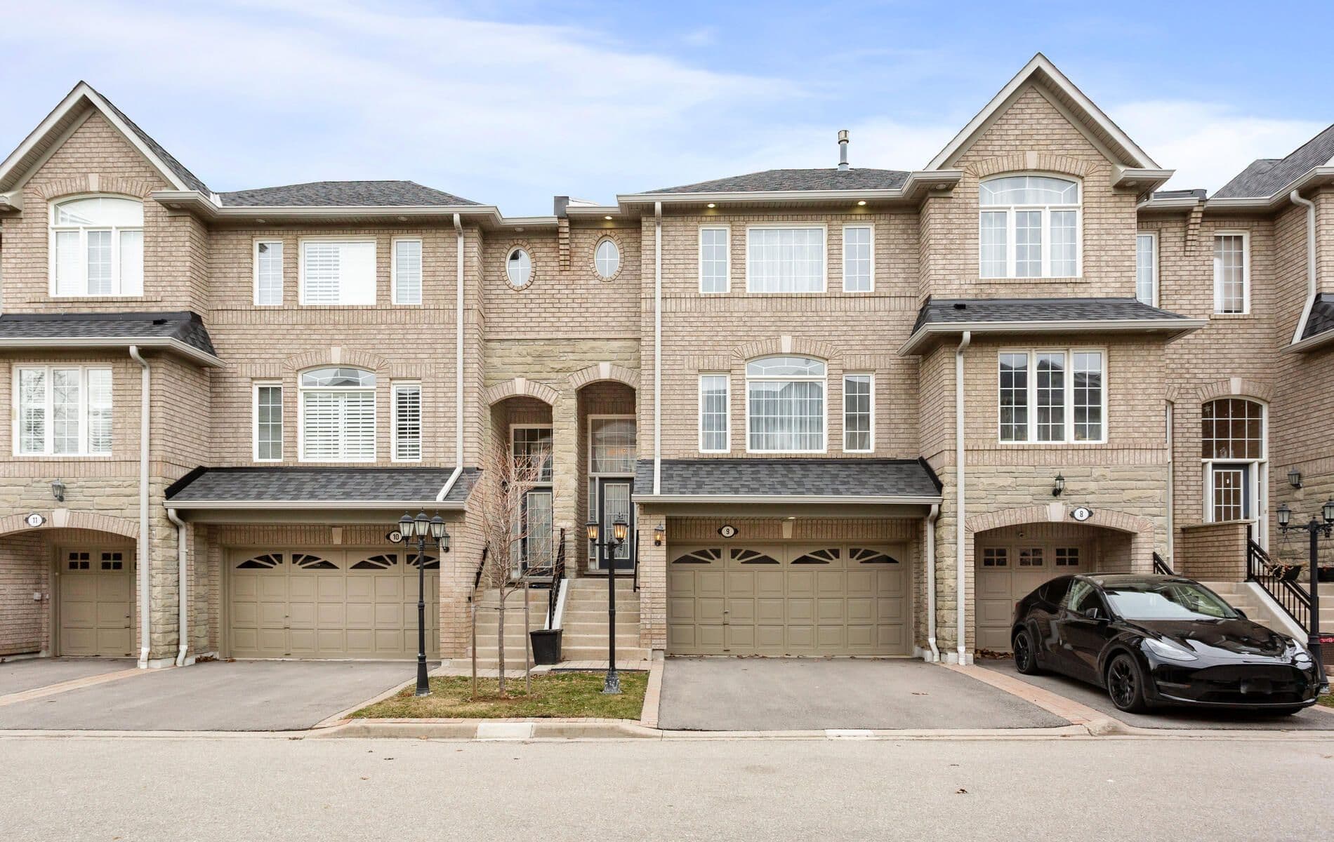 485 Bristol Road W 9, Mississauga, ON L5R 4G2
