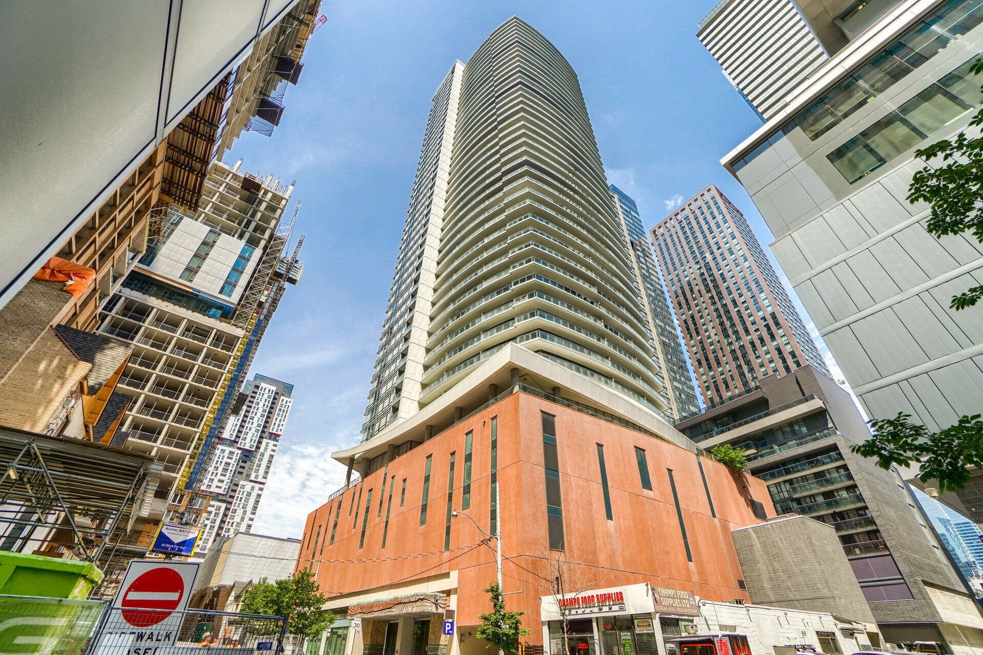 21 Widmer Street 3101, Toronto C01, ON M5V 2E8