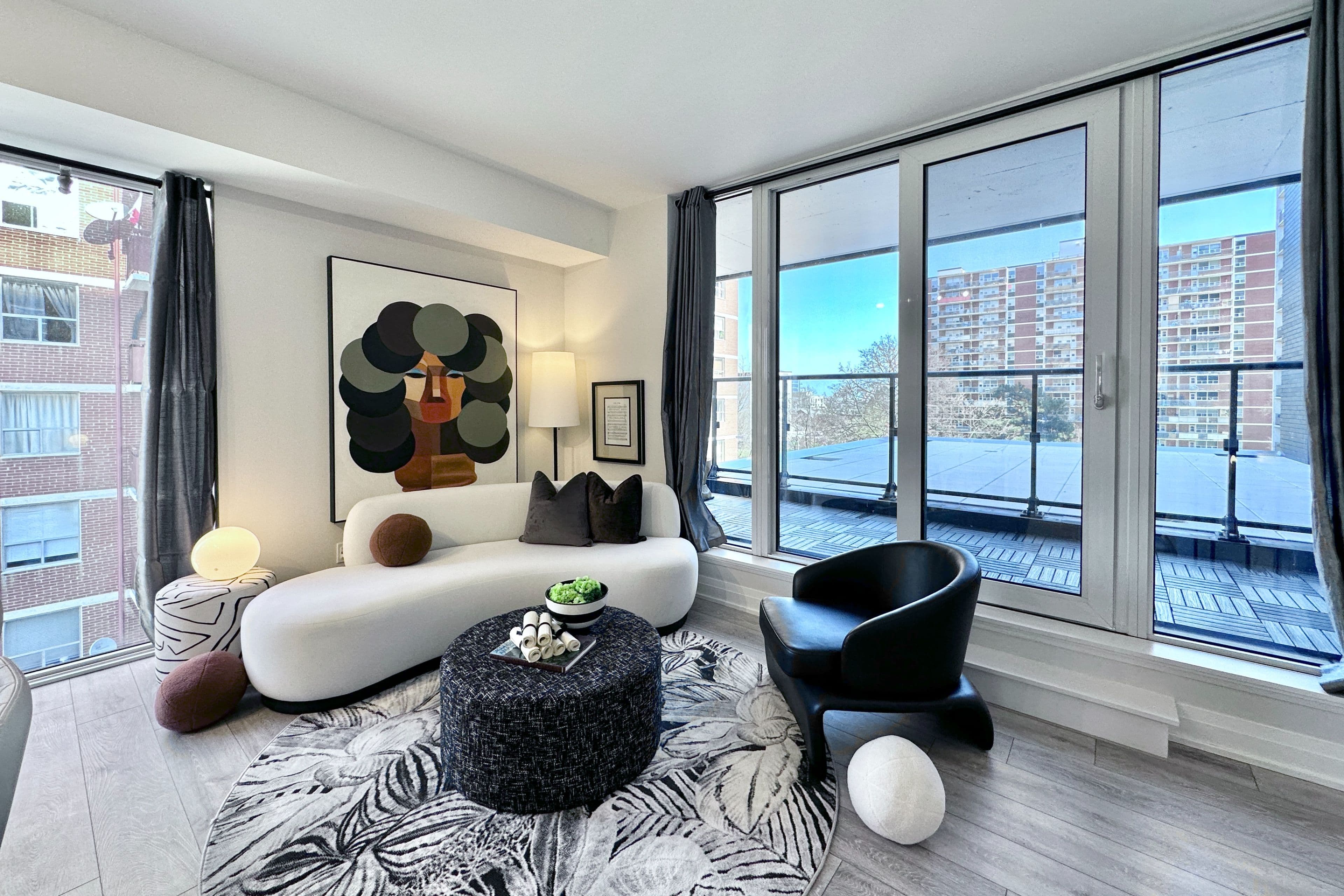 21 Park Street E 518, Mississauga, ON L5G 1L7