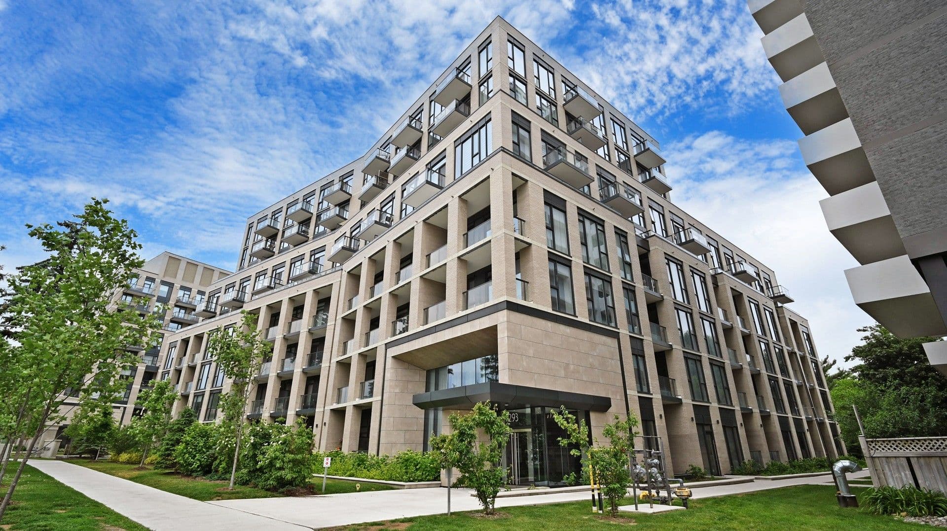 293 The Kingsway N/A 610, Toronto W08, ON M9A 0E8