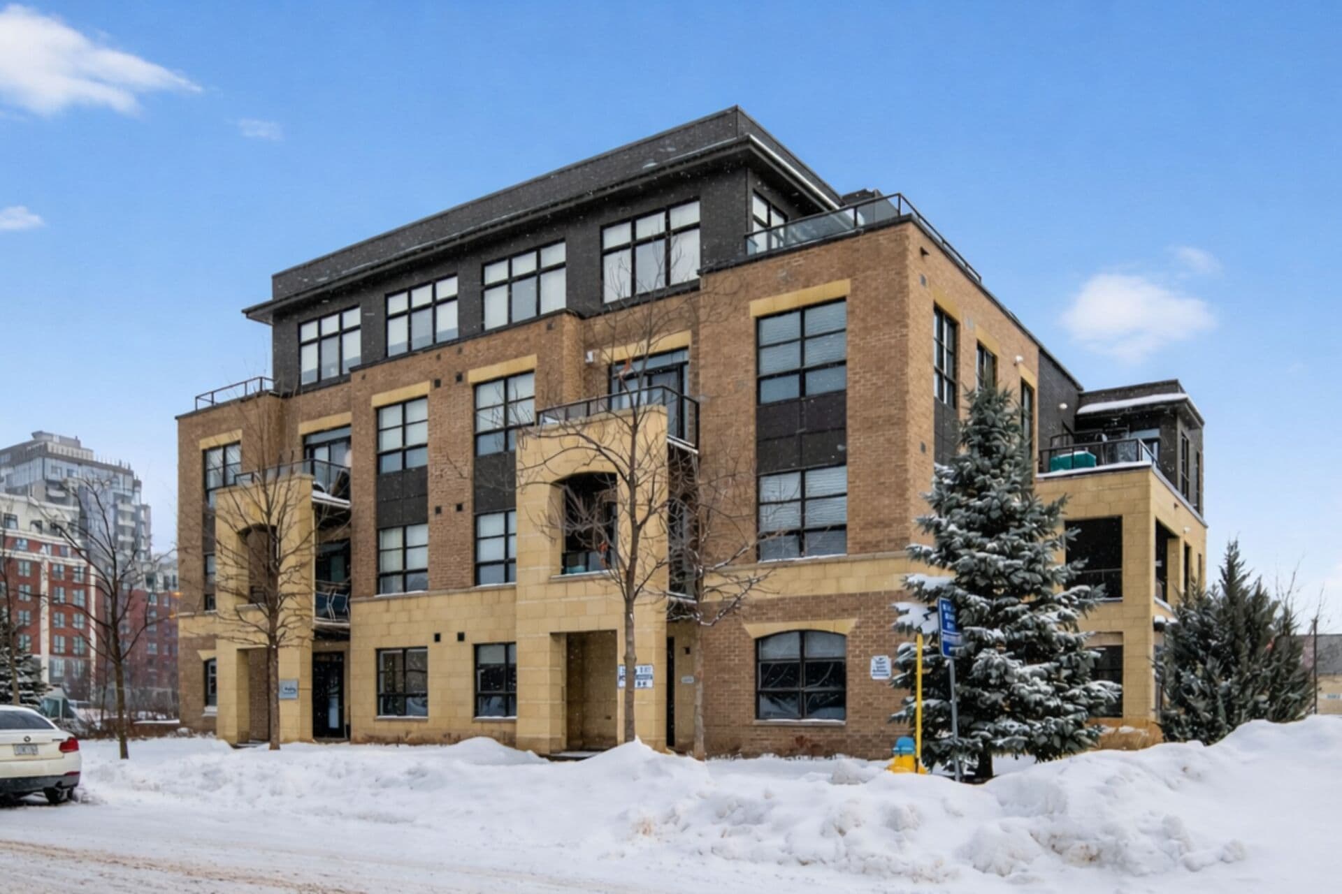 399 Bayrose Drive W 401, Barrhaven, ON K2J 5W3