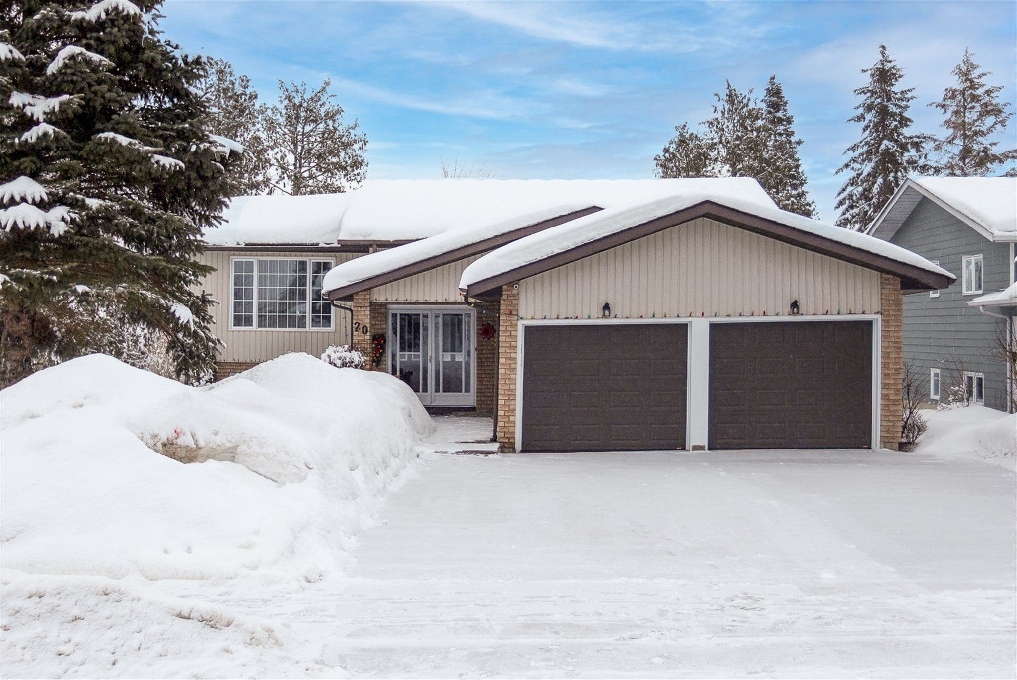 20 Cedartree Lane, Kawartha Lakes, ON K0M 1A0