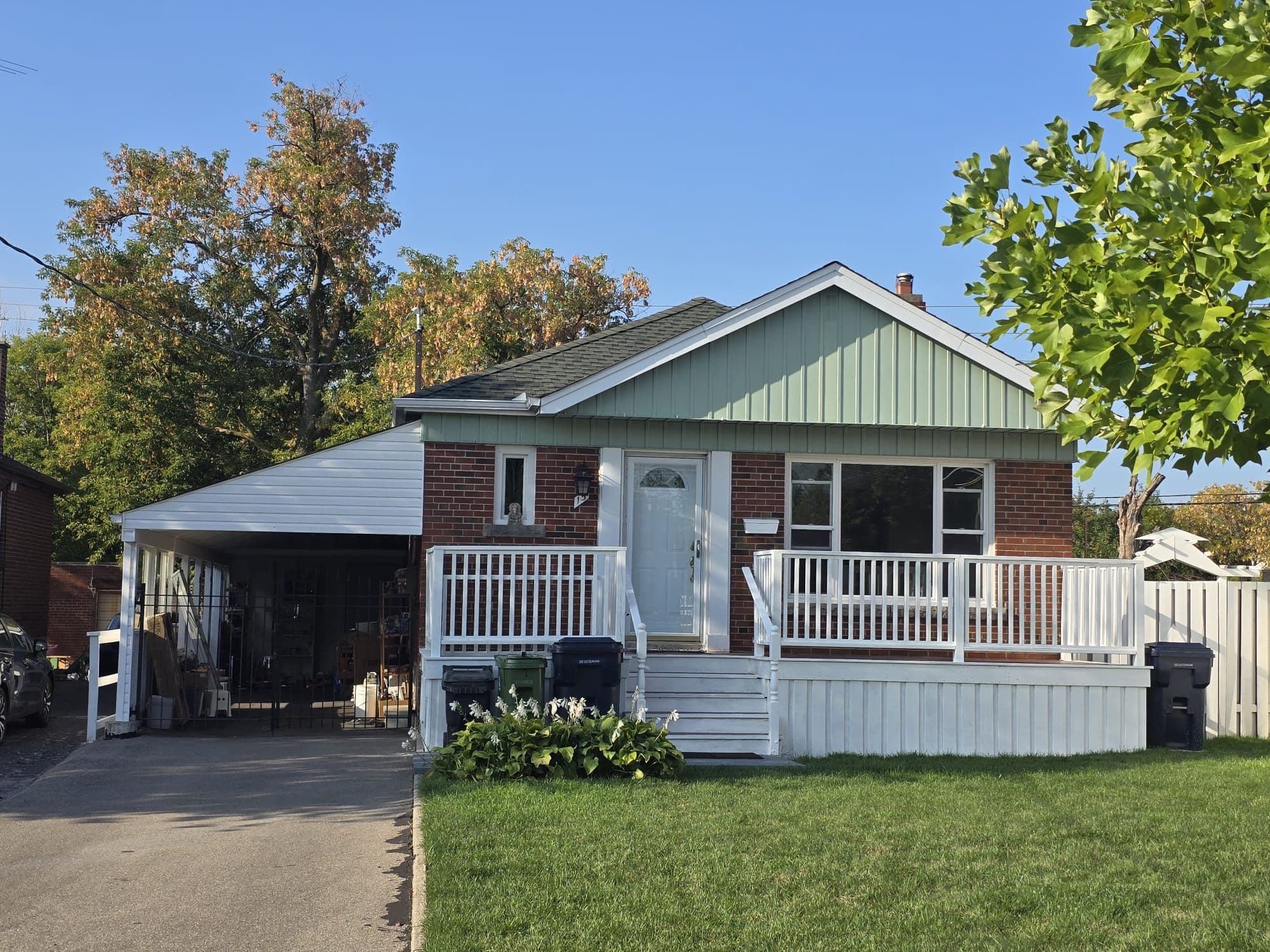 15 Princemere Crescent, Toronto E04, ON M1R 3W8