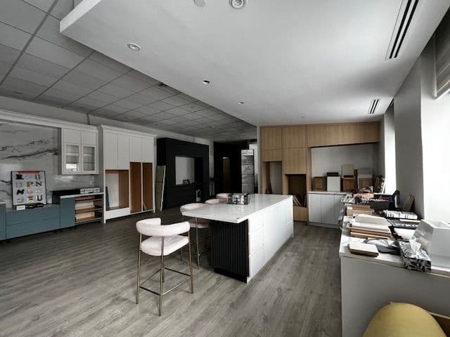 150 Ferrier Street 10-11, Markham, ON L3R 3K3