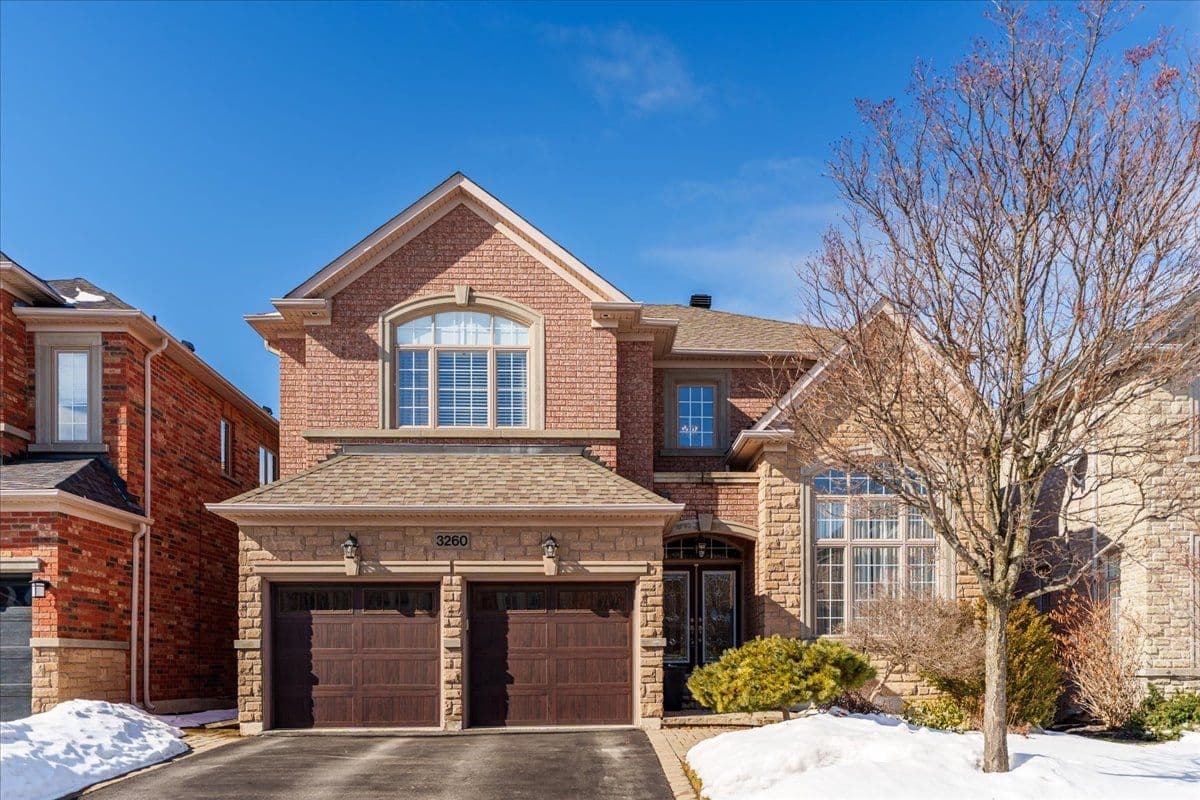 3260 Ribble Crescent, Oakville, ON L6M 0B1