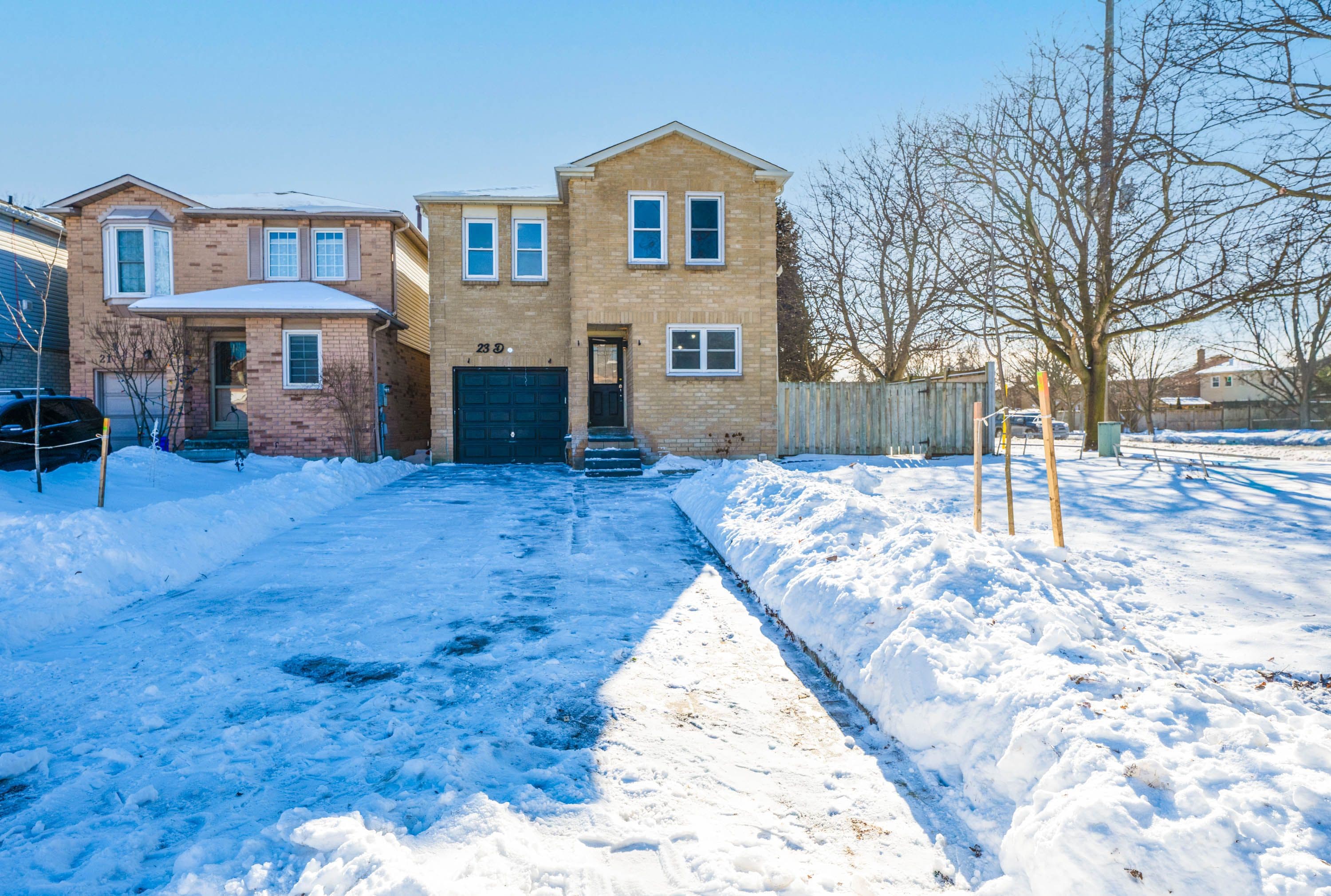 23 Drew Court, Whitby, ON L1N 8X6