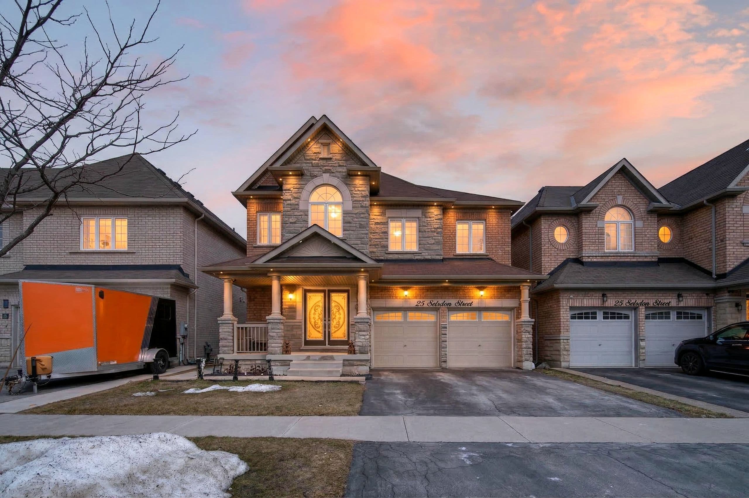 25 Selsdon Street, Brampton, ON L6X 3C4