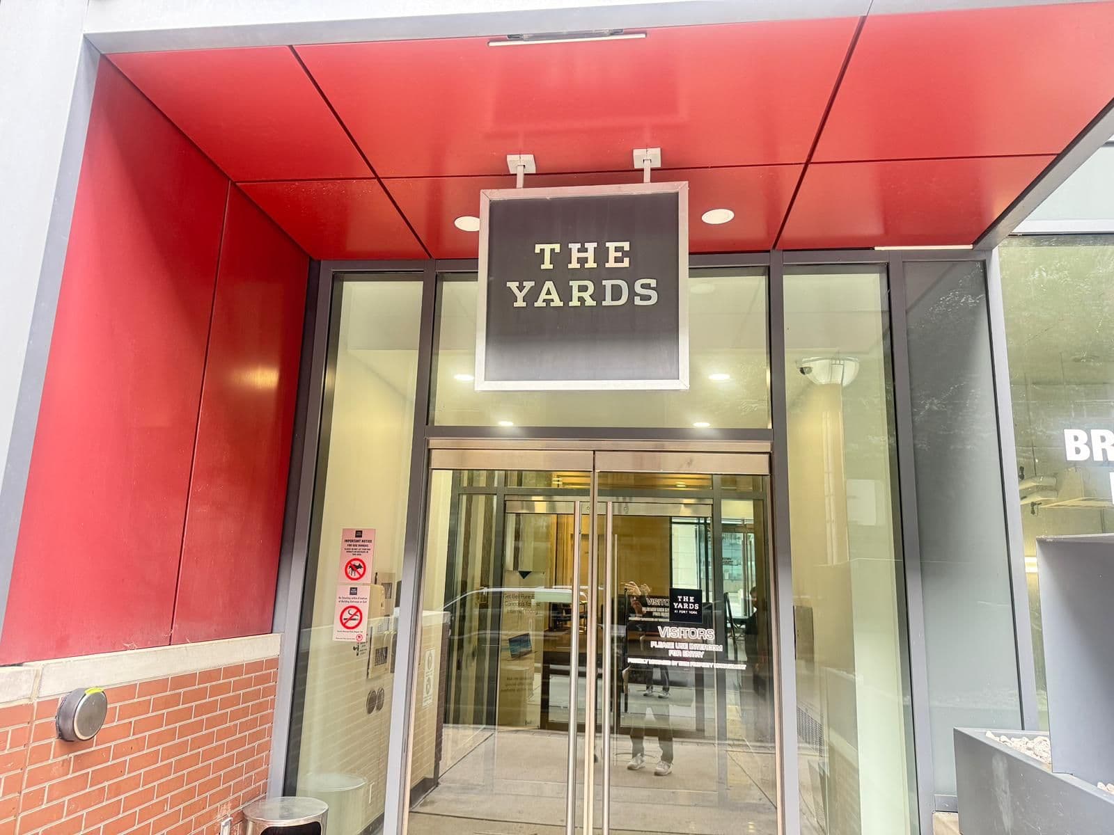 20 Bruyeres Mews 516, Toronto C01, ON M5V 0G8