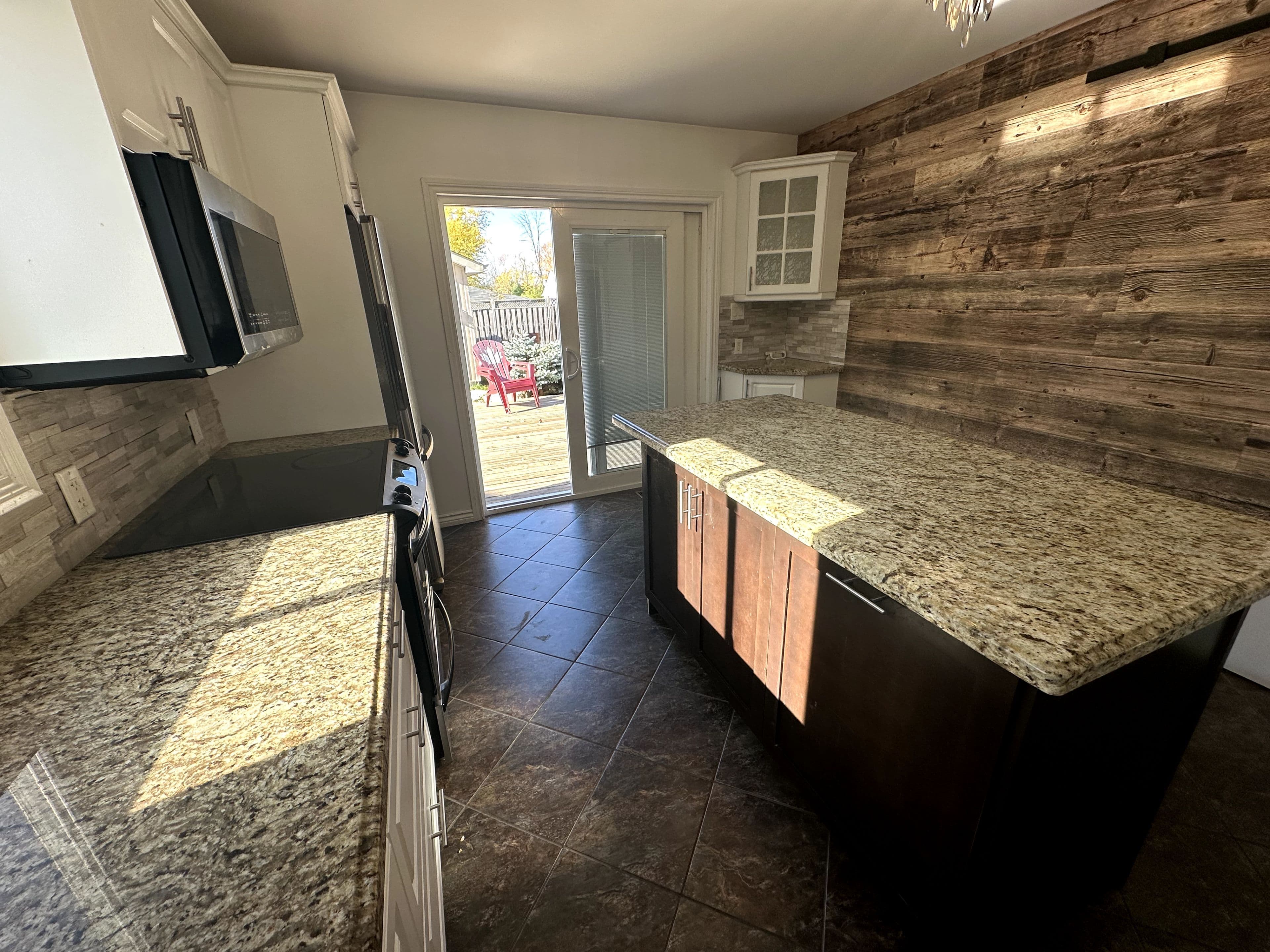 786 Rockaway Road, Georgina, ON L0E 1S0