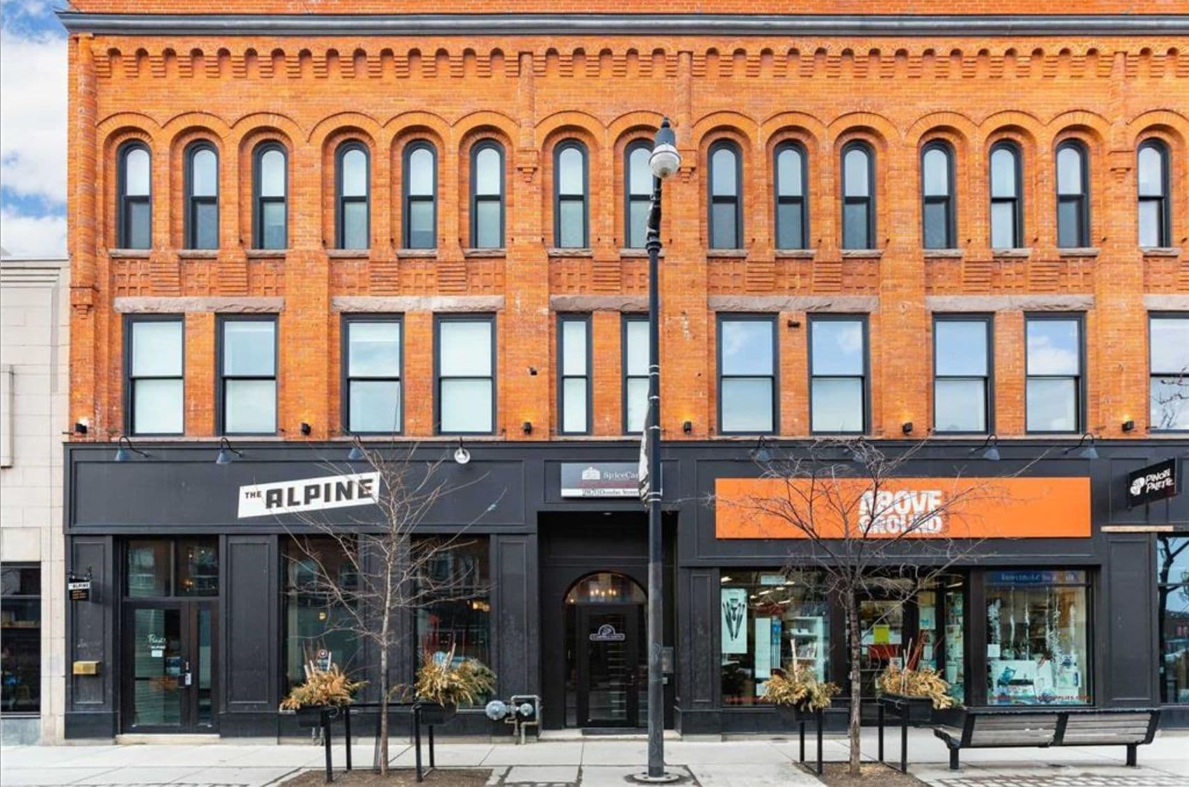 2870 Dundas Street W 310, Toronto W02, ON M6P 1Y8