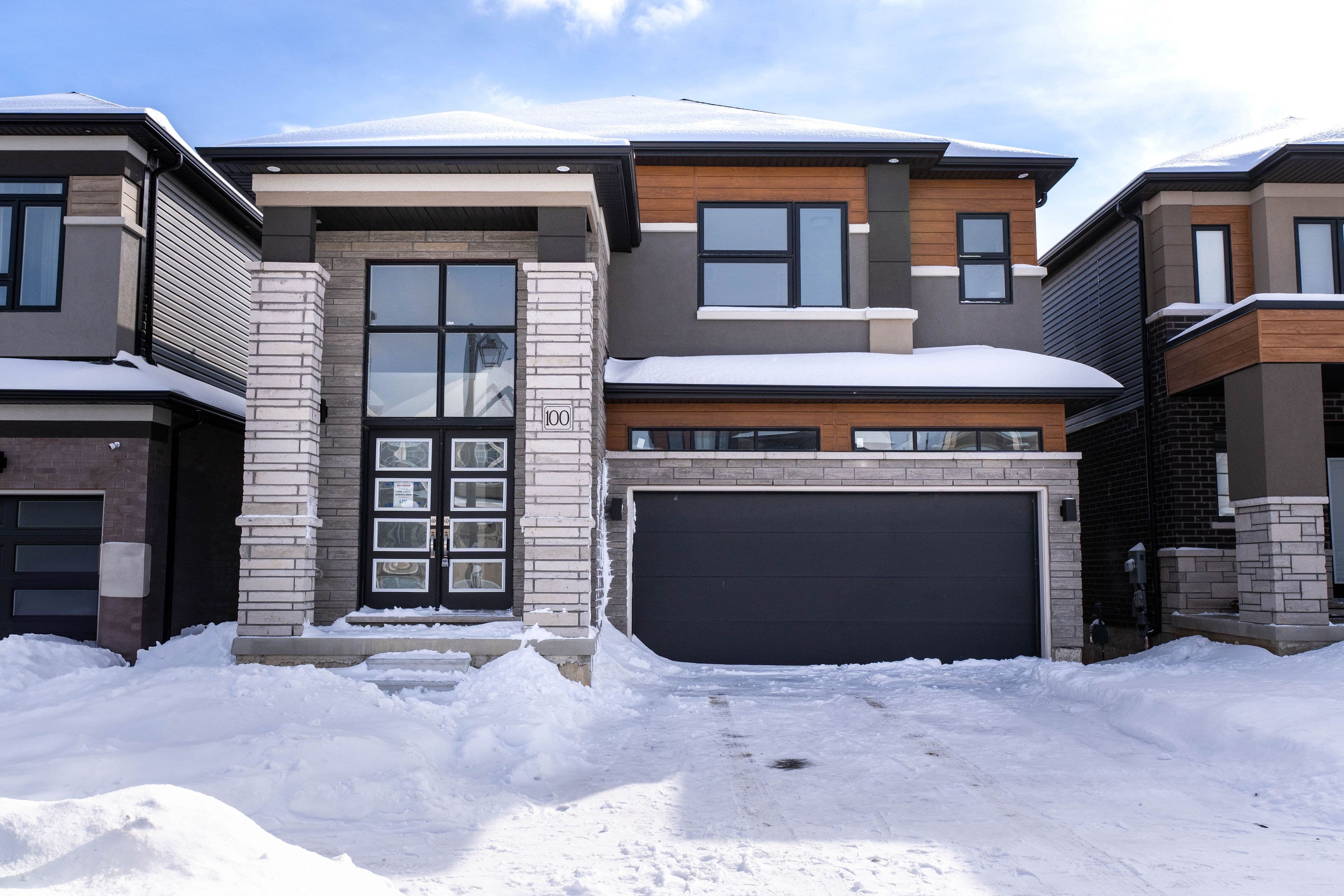 100 Hitchman Street, Brant, ON N3L 0M2