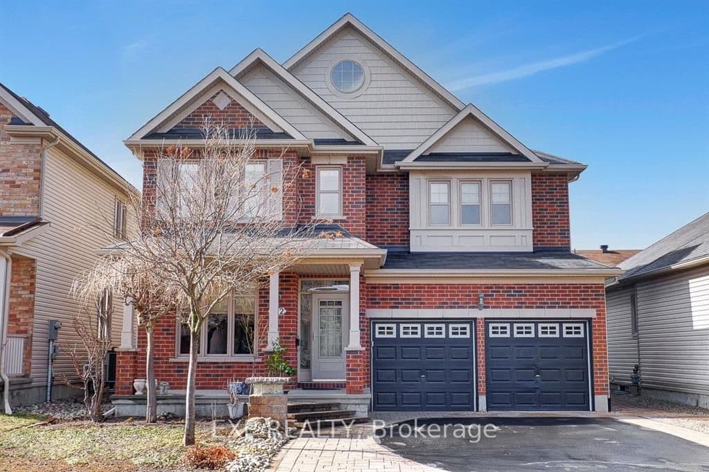 122 Rodeo Drive, Barrhaven, ON K2J 5K3