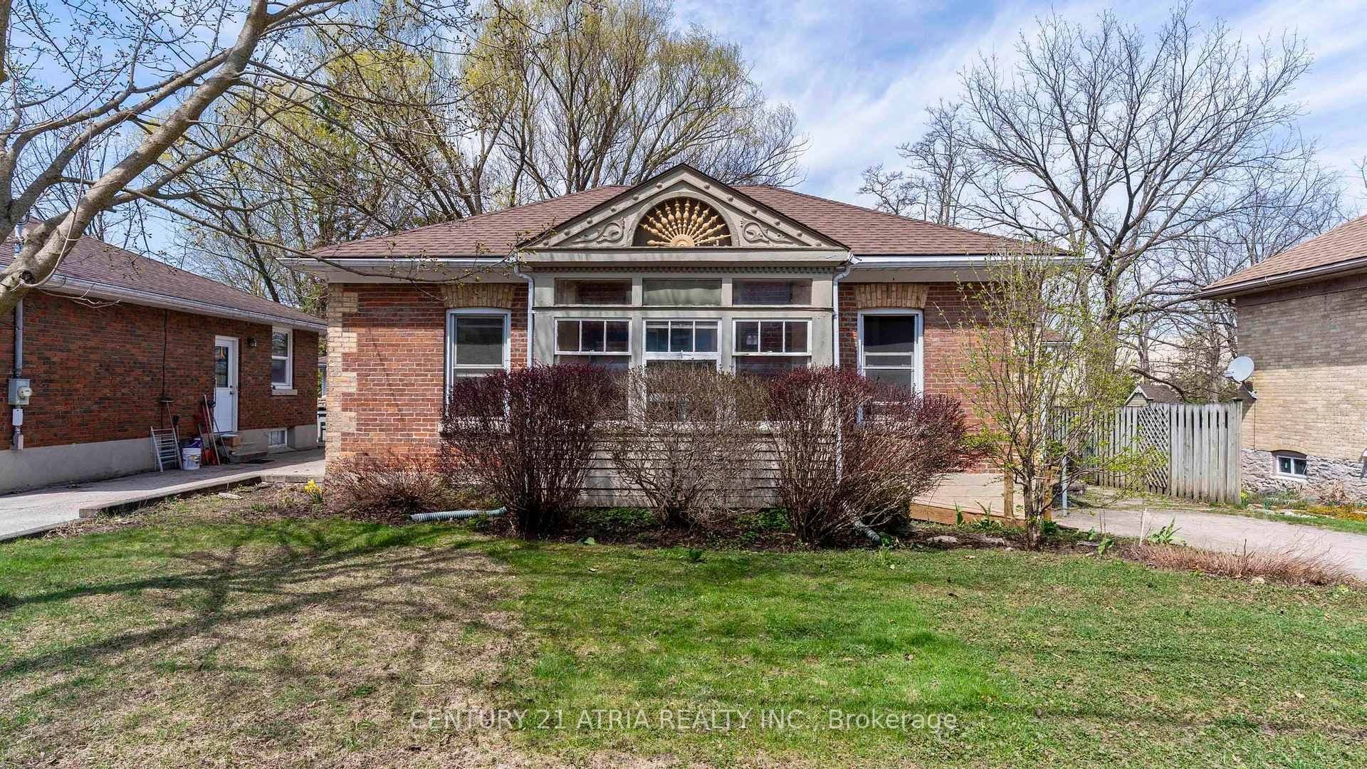 130 Wellington Street S, St. Marys, ON N4X 1A6