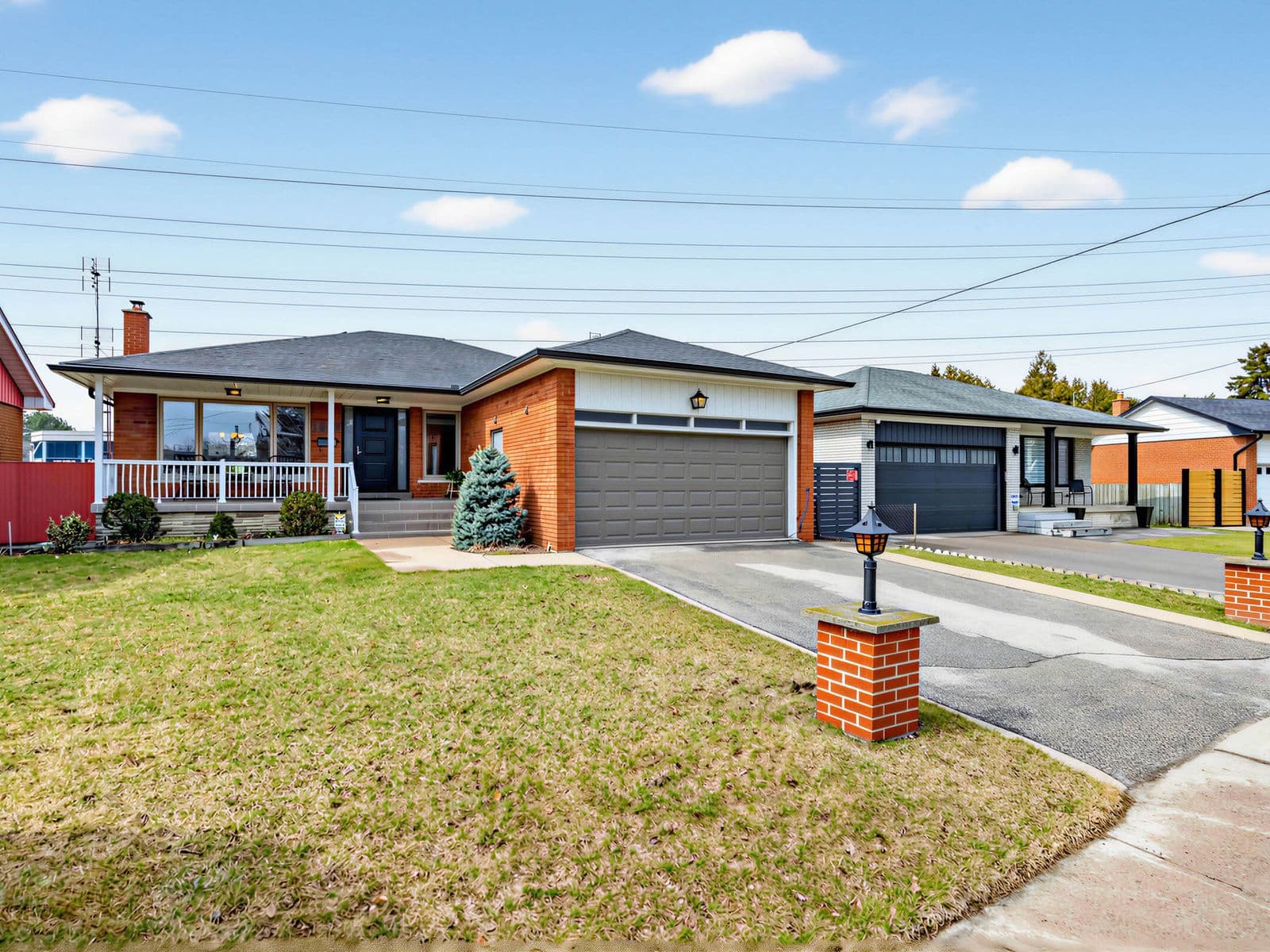 1649 Carletta Drive, Mississauga, ON L4X 1E6