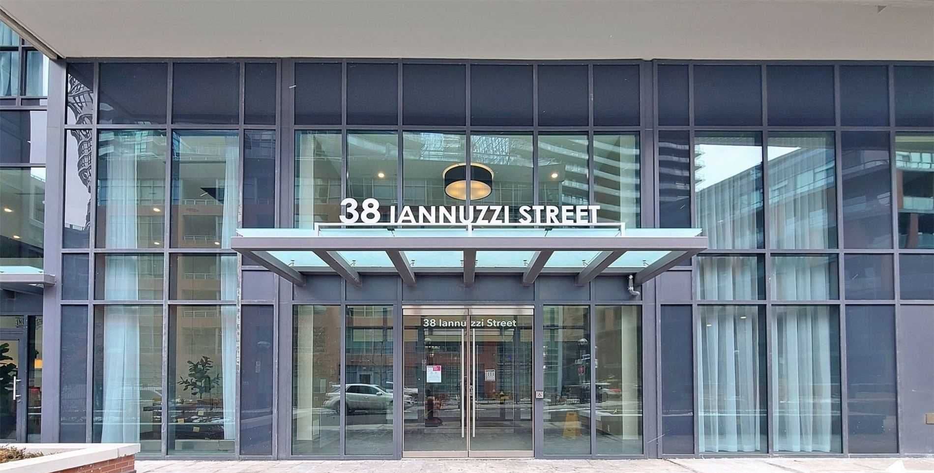 38 Iannuzzi Street Ph09, Toronto C01, ON M5V 0S2
