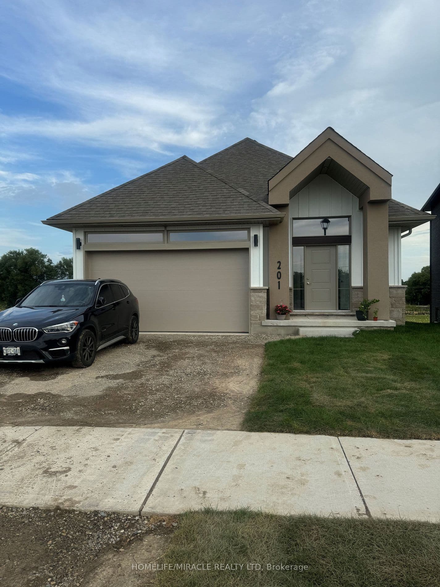 201 Dempsey Drive, Stratford, ON N5A 0K5