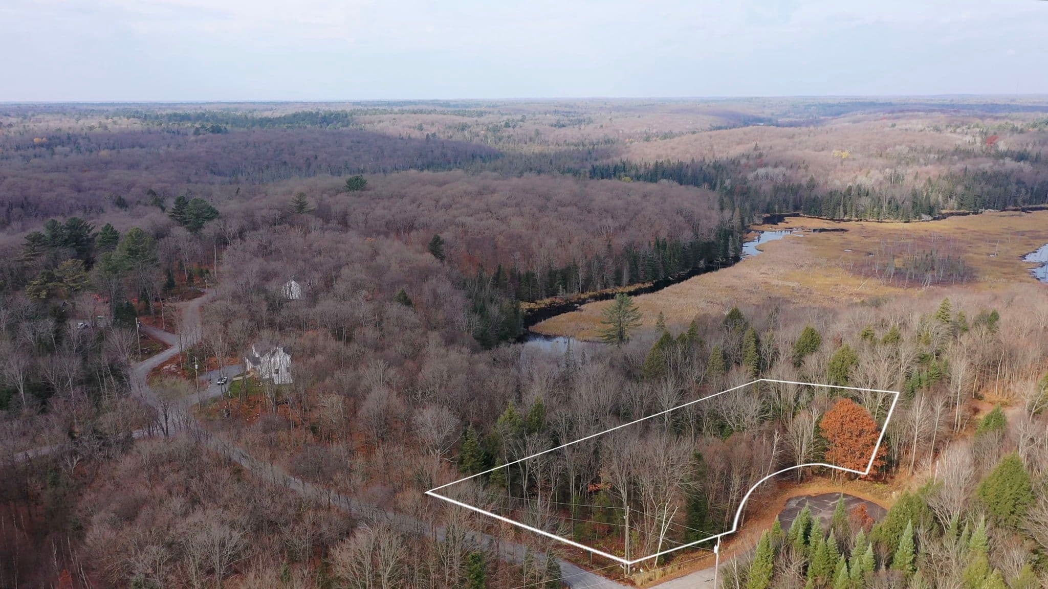 181 Clarkes Lane, Huntsville, ON P0B 1M0