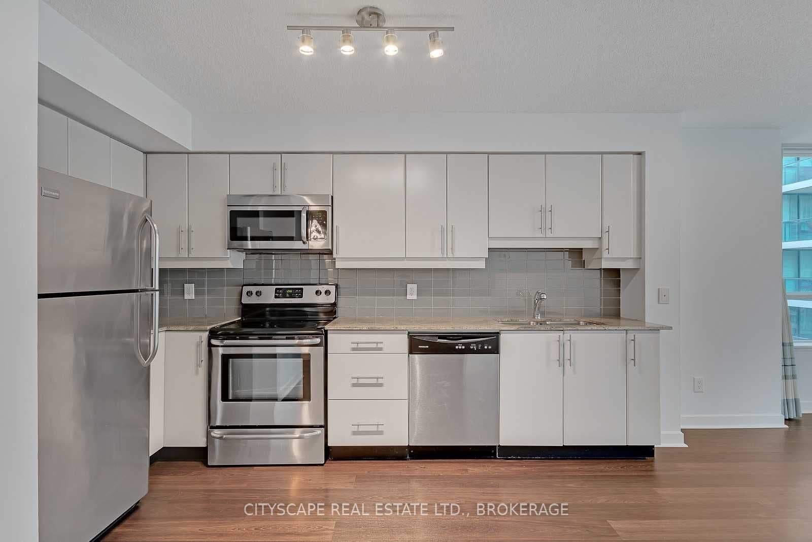 33 Bay Street 1006, Toronto C01, ON M5J 2Z3