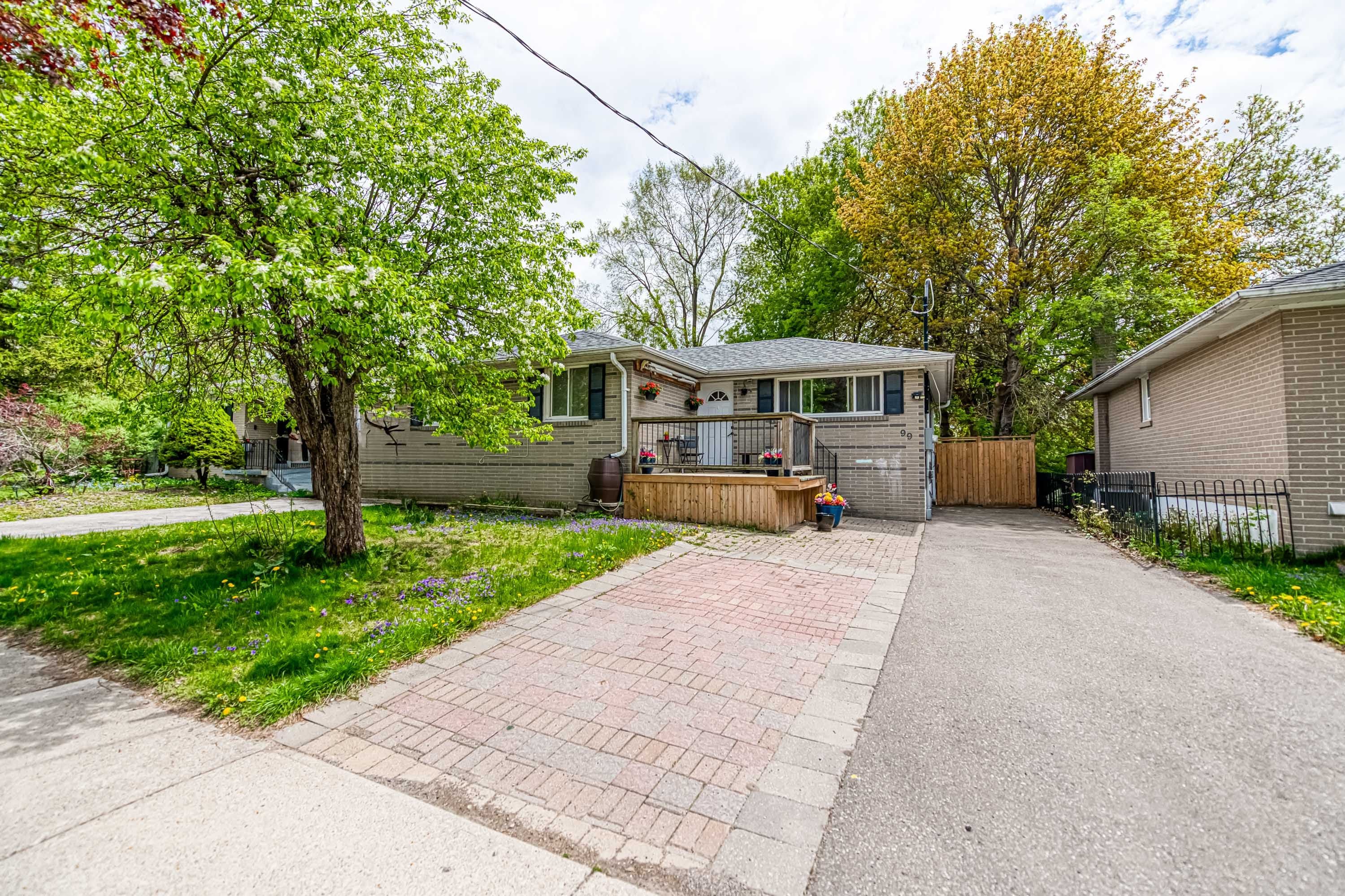 99 Cherrywood Drive BSMT, Newmarket, ON L3Y 2X6