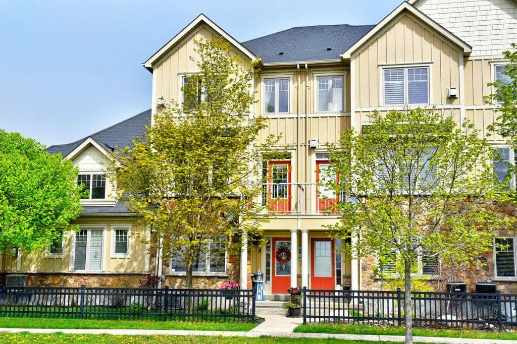 11 WALLY Drive, Wasaga Beach, ON L9Z 0E4