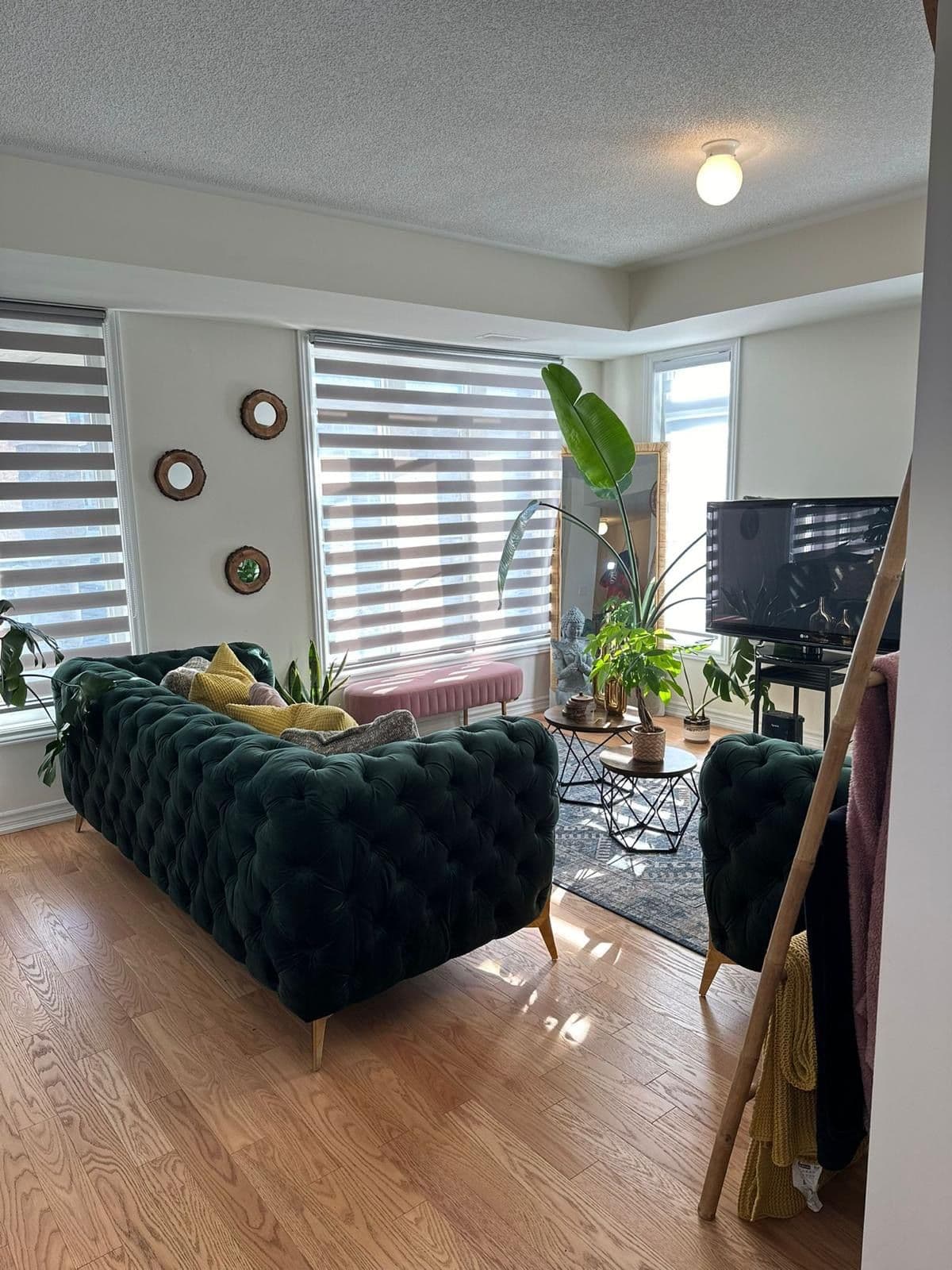 2540 William Jackson Drive 201, Pickering, ON L4G 7C2