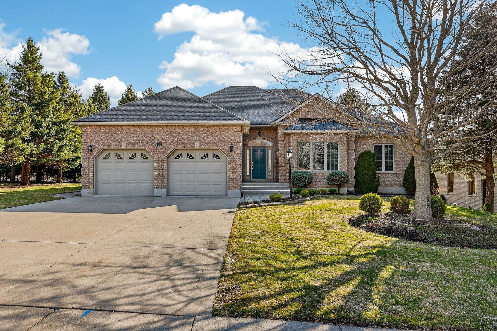 51 Demeyere Avenue, Tillsonburg, ON N4G 5P8