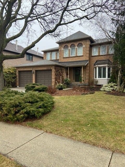 1319 Saddler Circle, Oakville, ON L6M 2X6