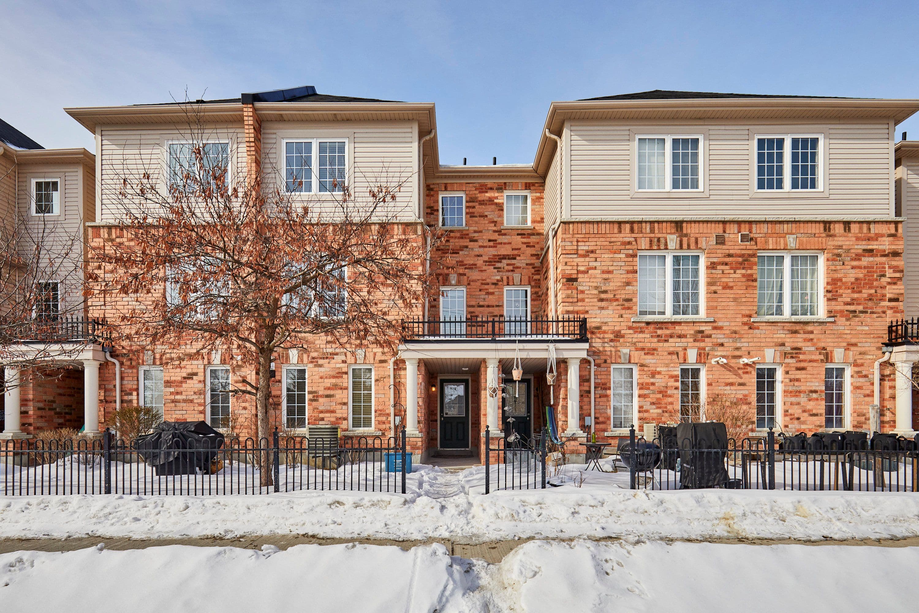 42 Lander Crescent, Clarington, ON L1C 0L4