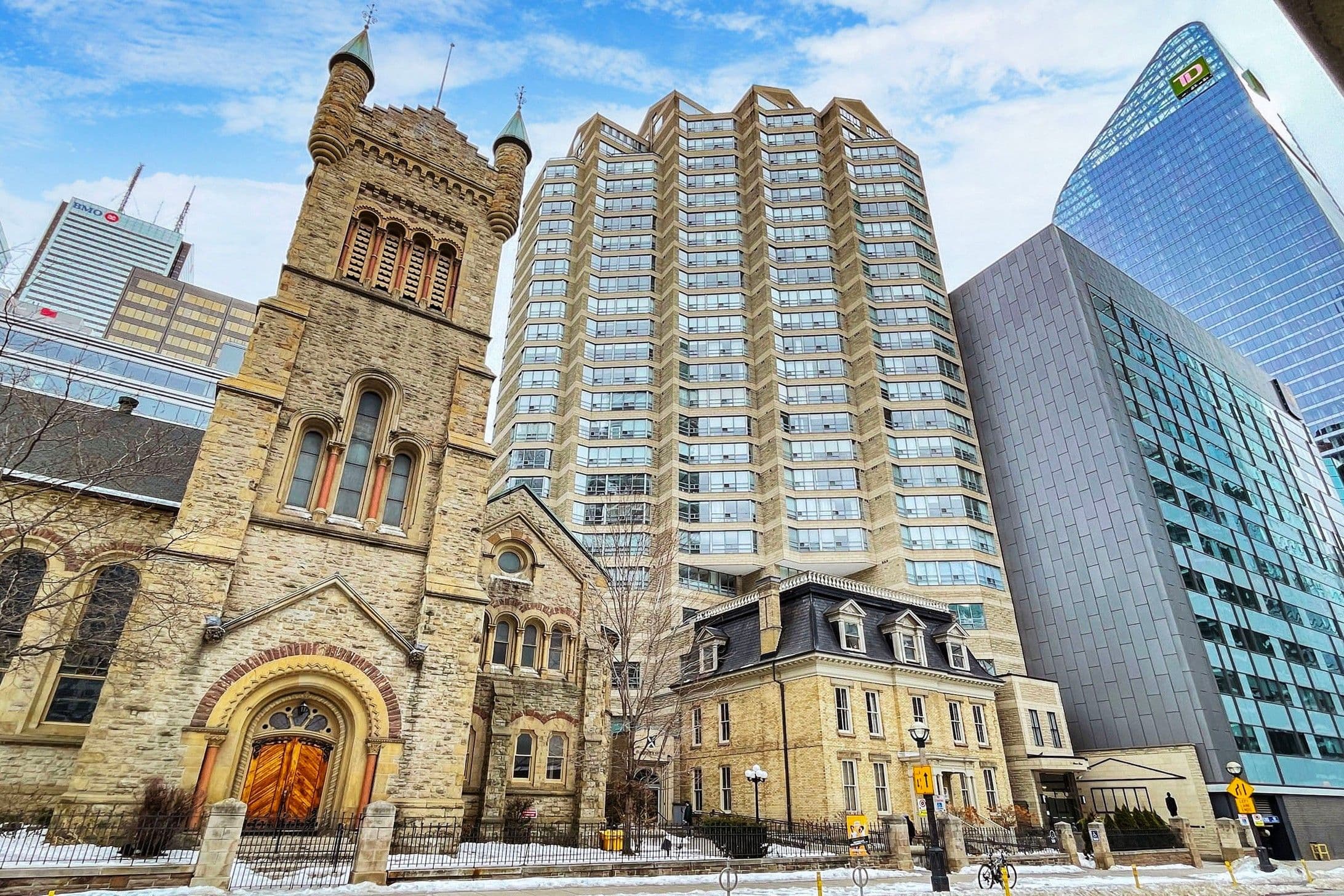 71 Simcoe Street 2001, Toronto C01, ON M5J 2S9