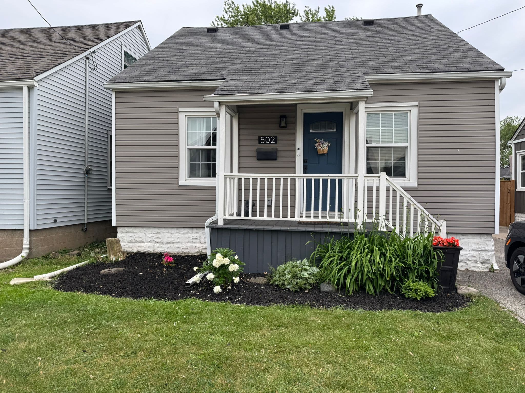 502 Britannia Avenue, Hamilton, ON L8H 1Z6