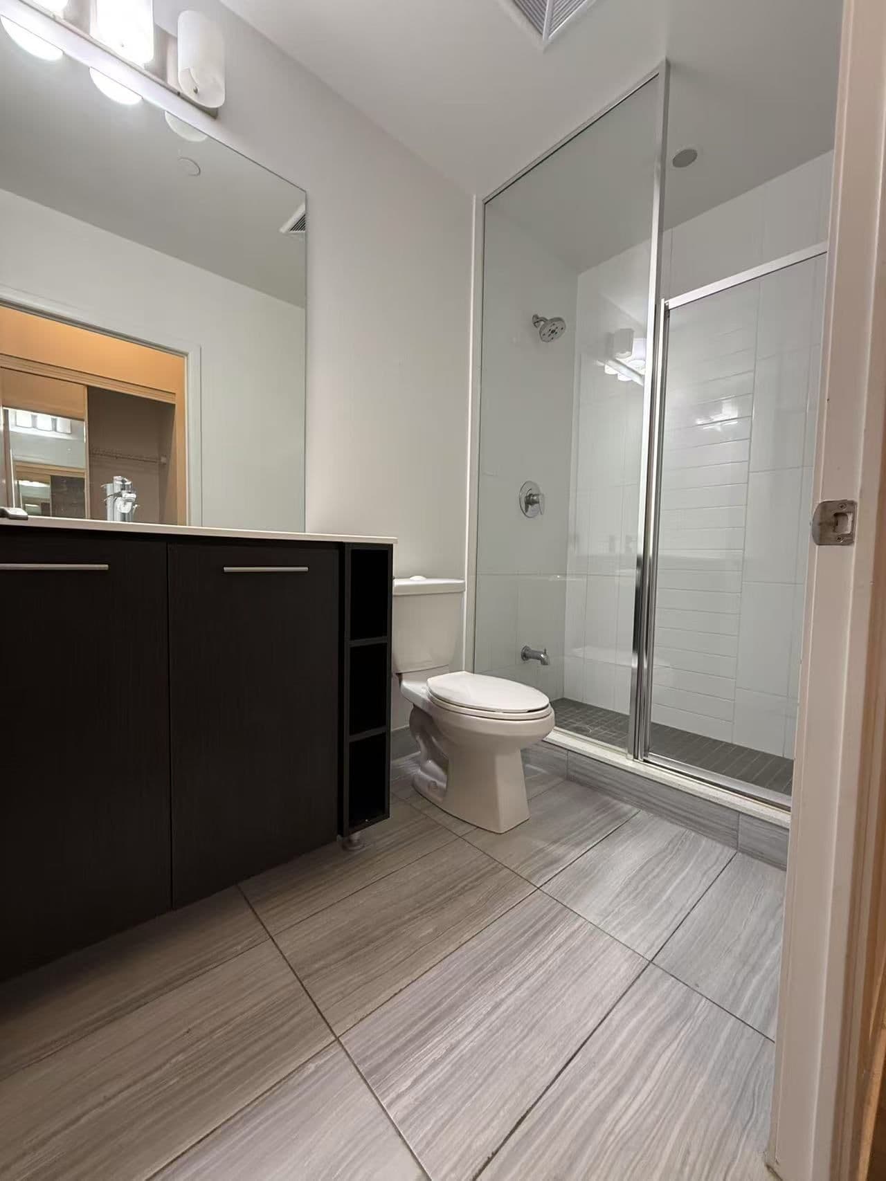 435 Richmond Street W 1404, Toronto C01, ON M4V 3S6