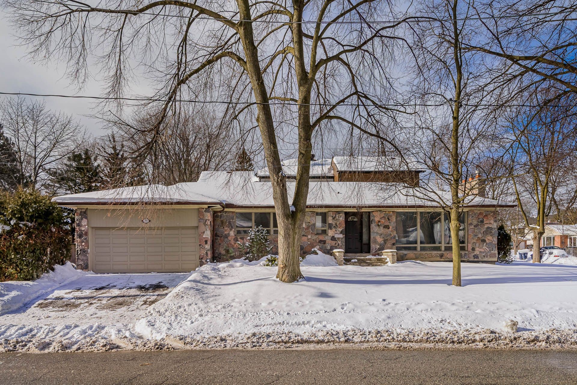 55 Foxwarren Drive, Toronto C15, ON M2K 1L1